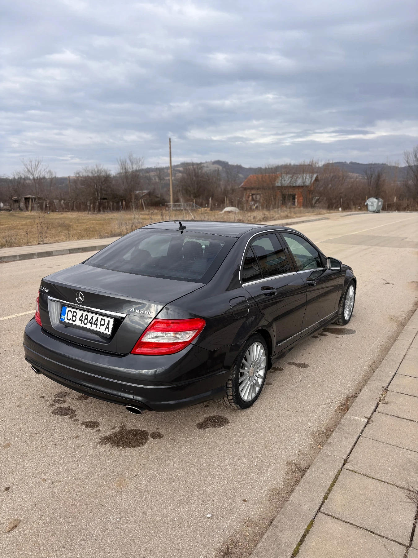 Mercedes-Benz C 250 4-matic, бензин/газ, 7-G tronic, V6 - изображение 3