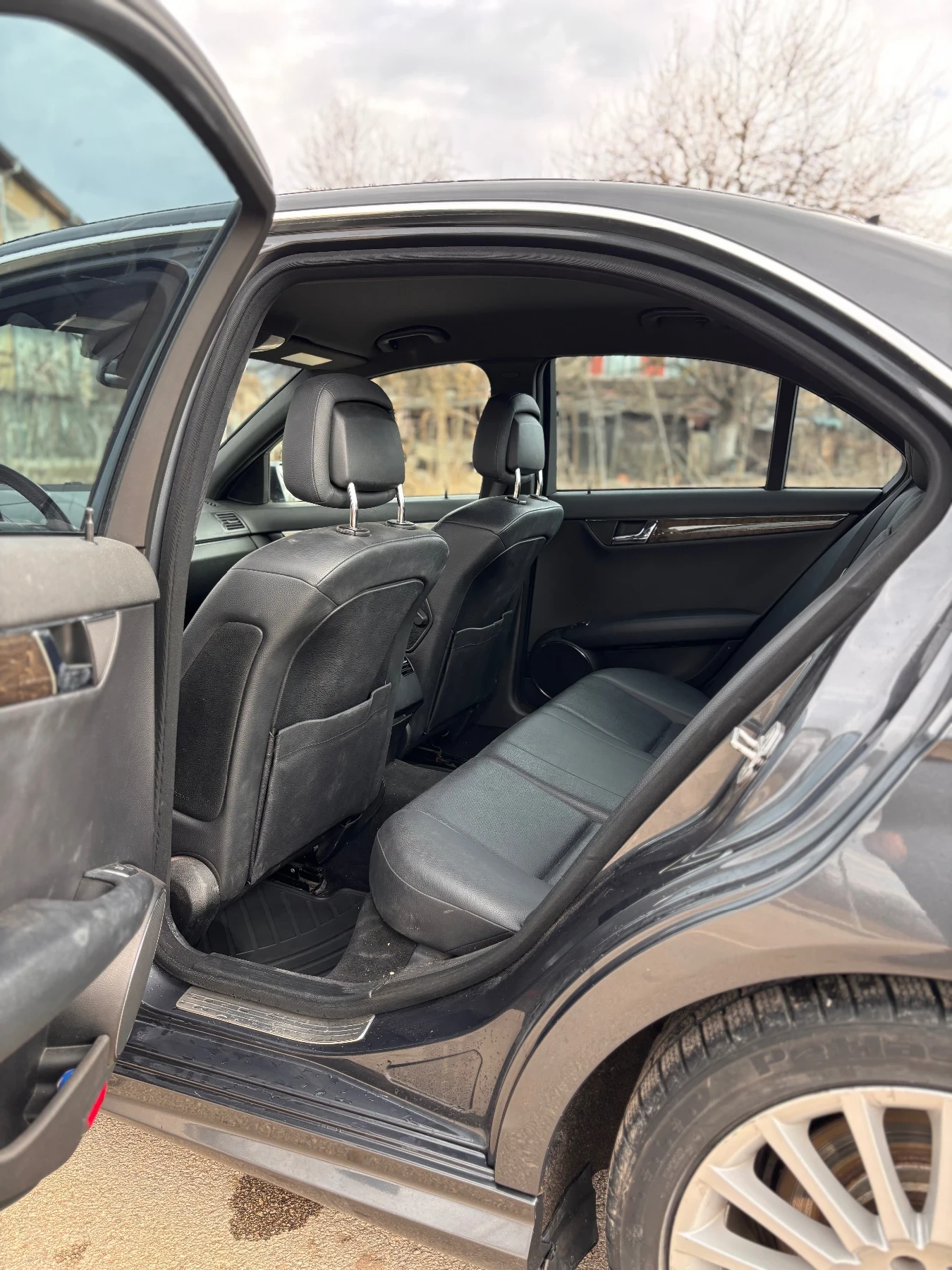 Mercedes-Benz C 250 4-matic, бензин/газ, 7-G tronic, V6 - изображение 8