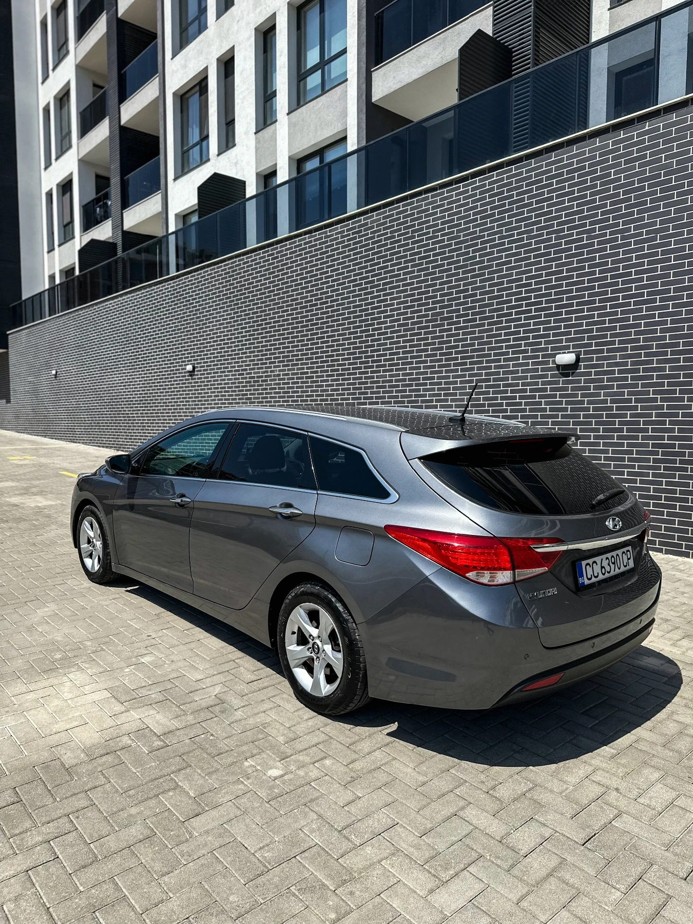 Hyundai I40 1.7 CRDi - изображение 4