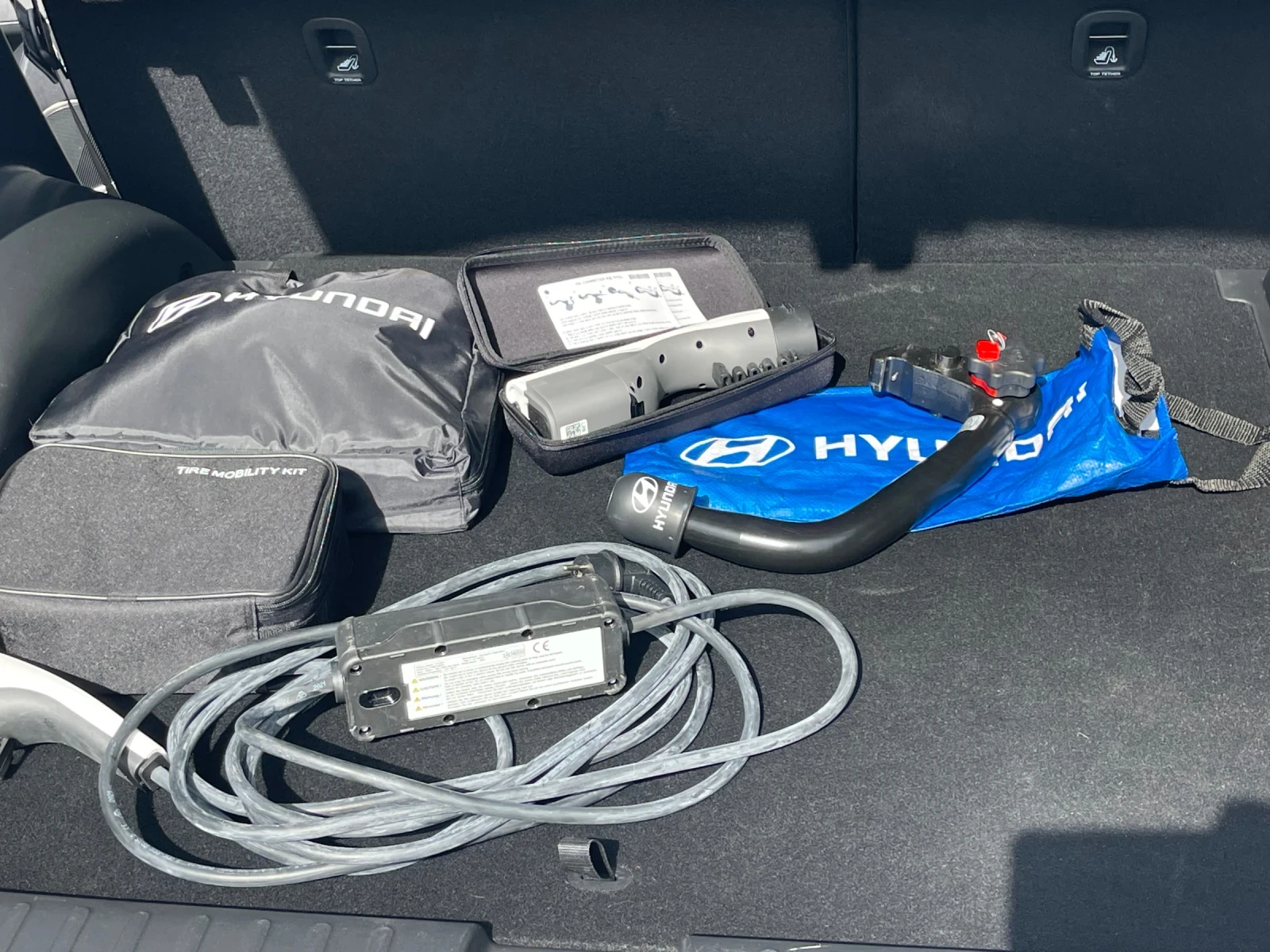 Hyundai Ioniq 5 29000KM* UNIQ* 306 H.P.* 72.6KW* AWD* ГАРАНЦИЯ | Mobile.bg — изображение 17