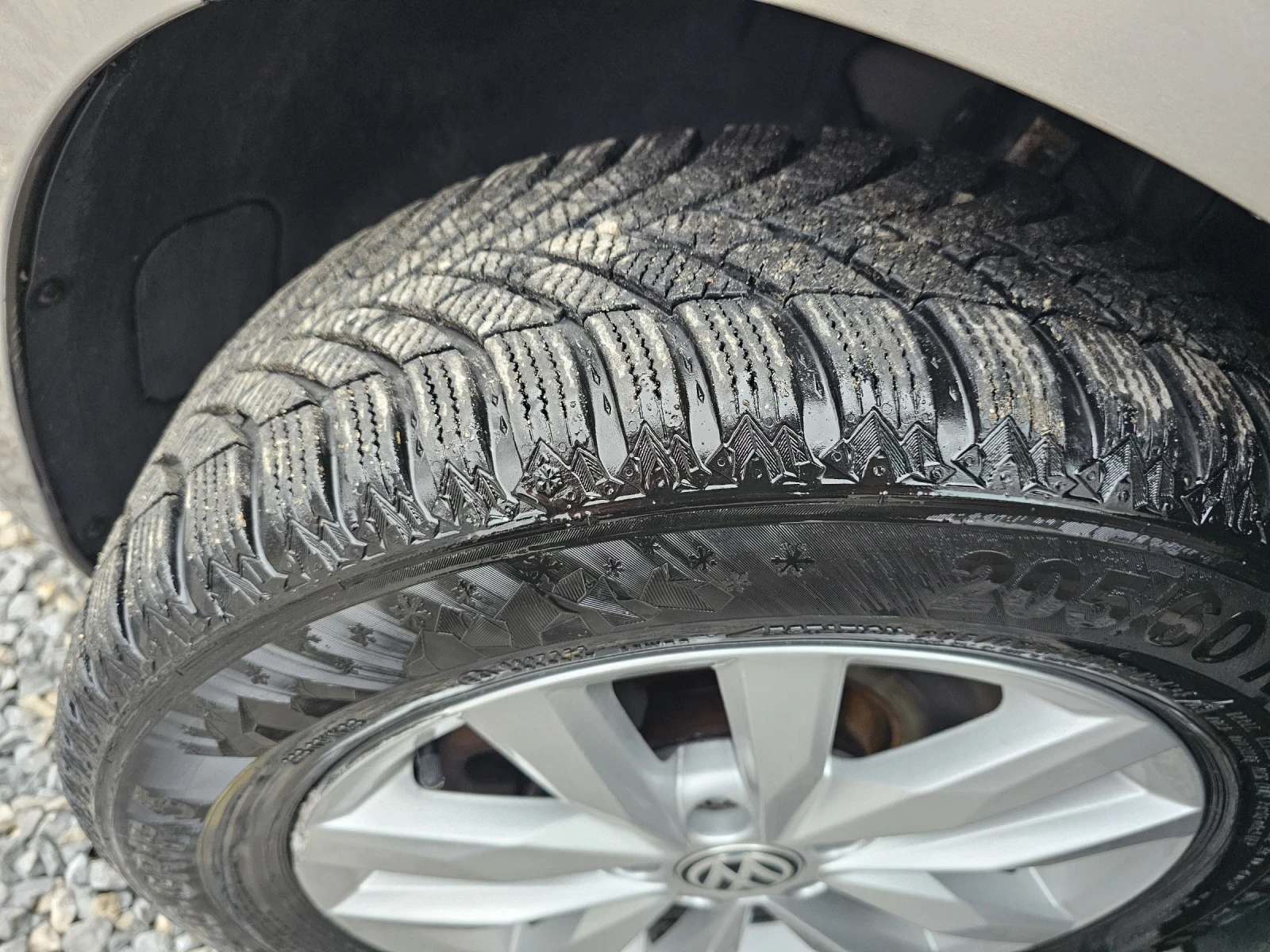 VW Touran 1.6tdi 115k.c DSG 6+ 1 ����� | Mobile.bg � ����������� 15