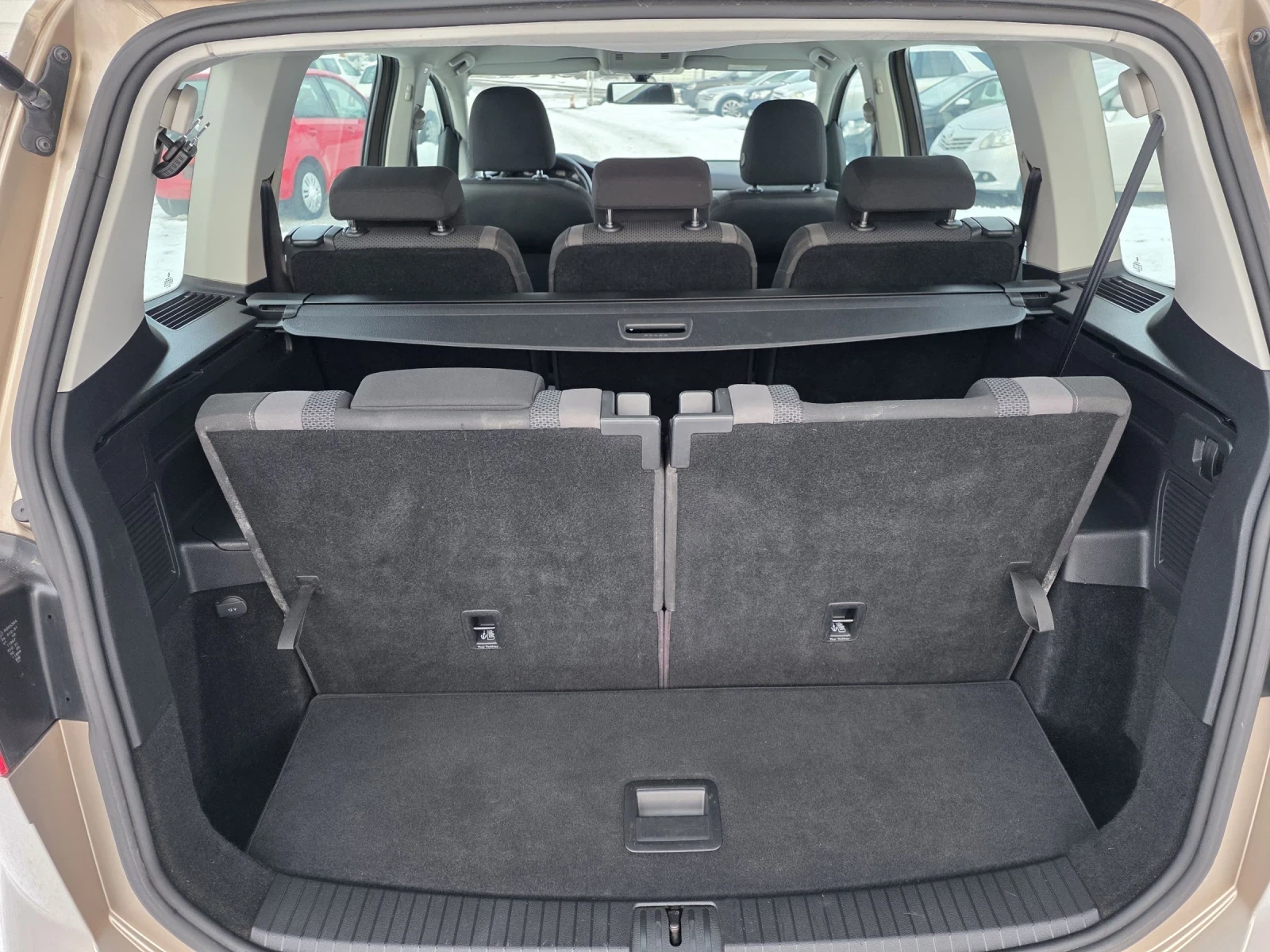 VW Touran 1.6tdi 115k.c DSG 6+ 1 ����� | Mobile.bg � ����������� 13