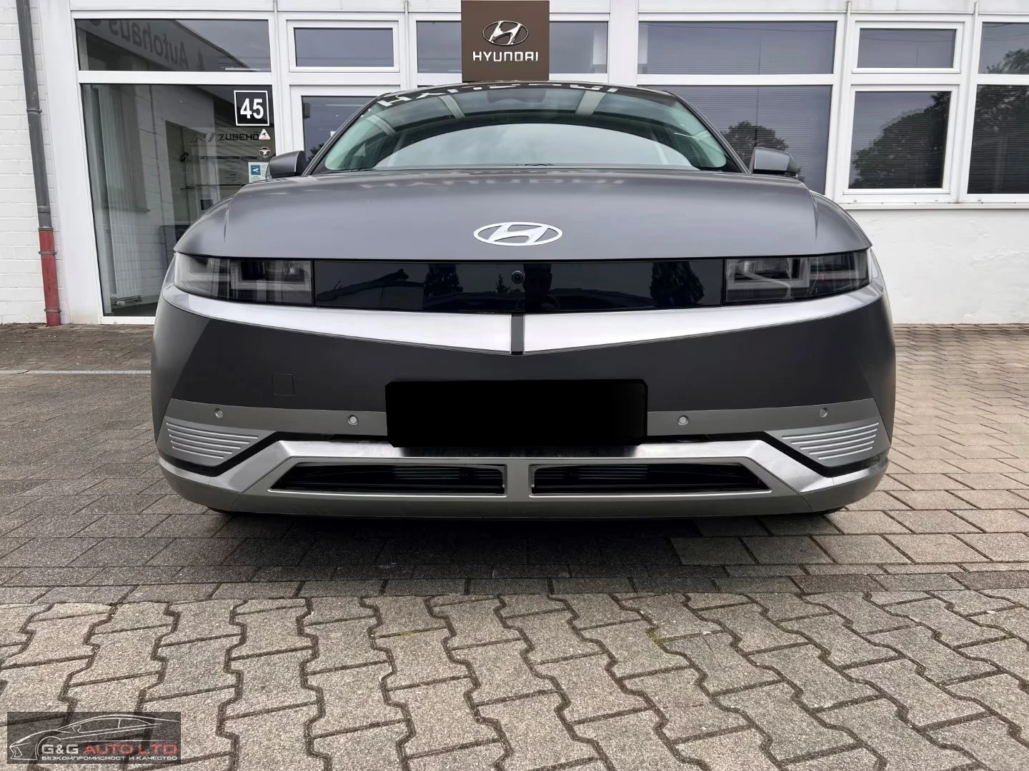 Hyundai Ioniq 5 UNIQ/325HP/4WD/PANO/360/MEMO/ACC/HUD/LED/720g - изображение 2