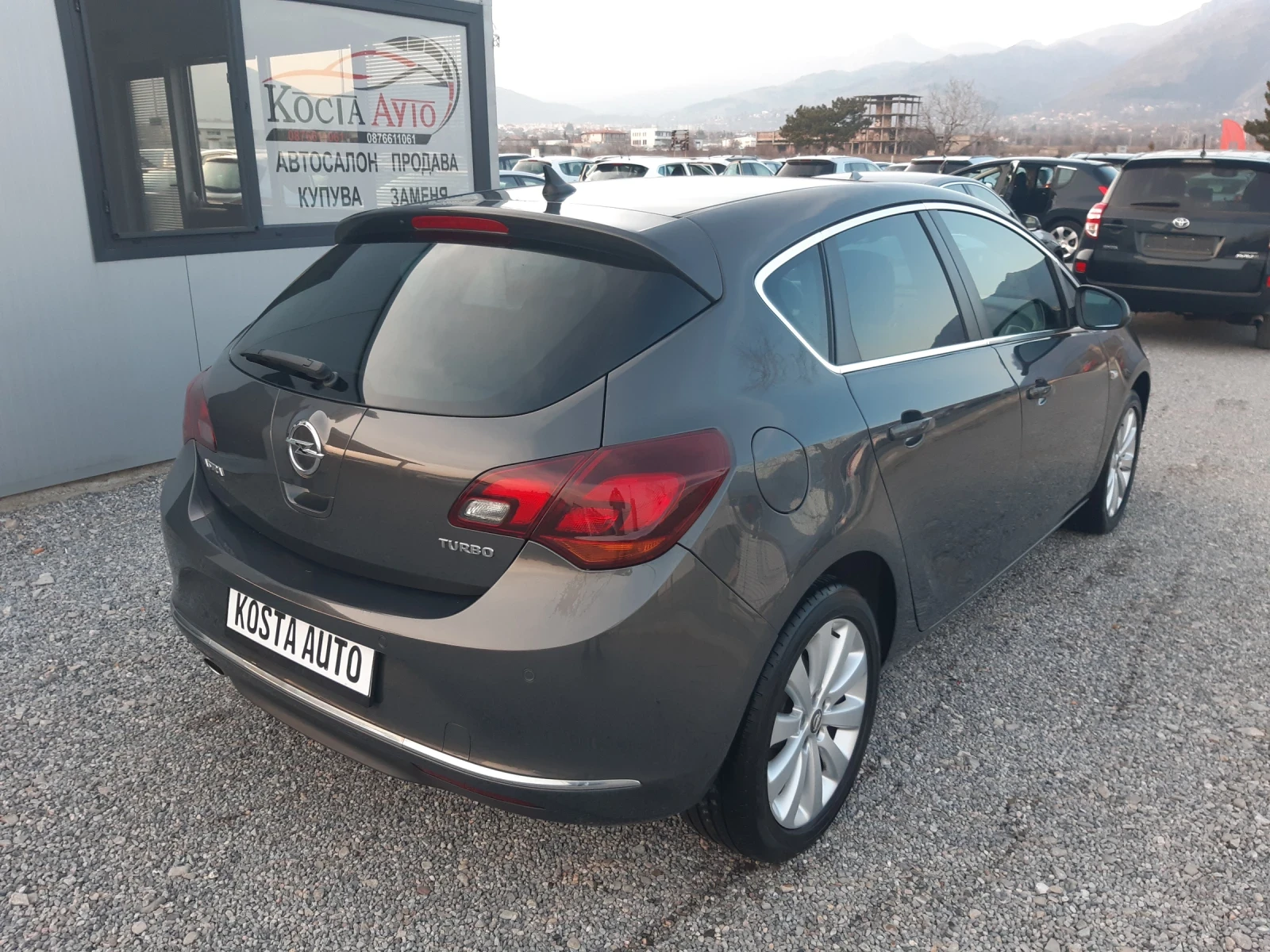 Opel Astra КАТО НОВ - изображение 4