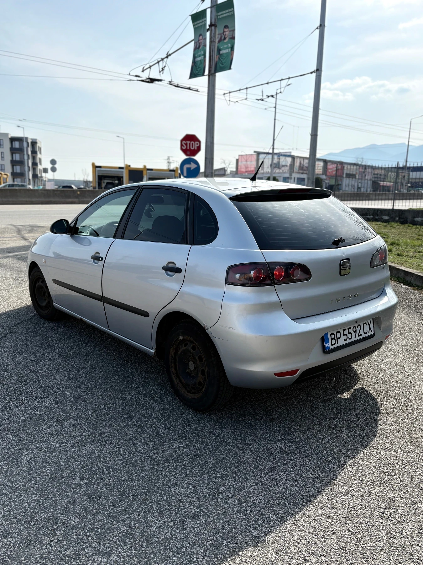 Seat Ibiza, снимка 4 - Автомобили и джипове - 53706331