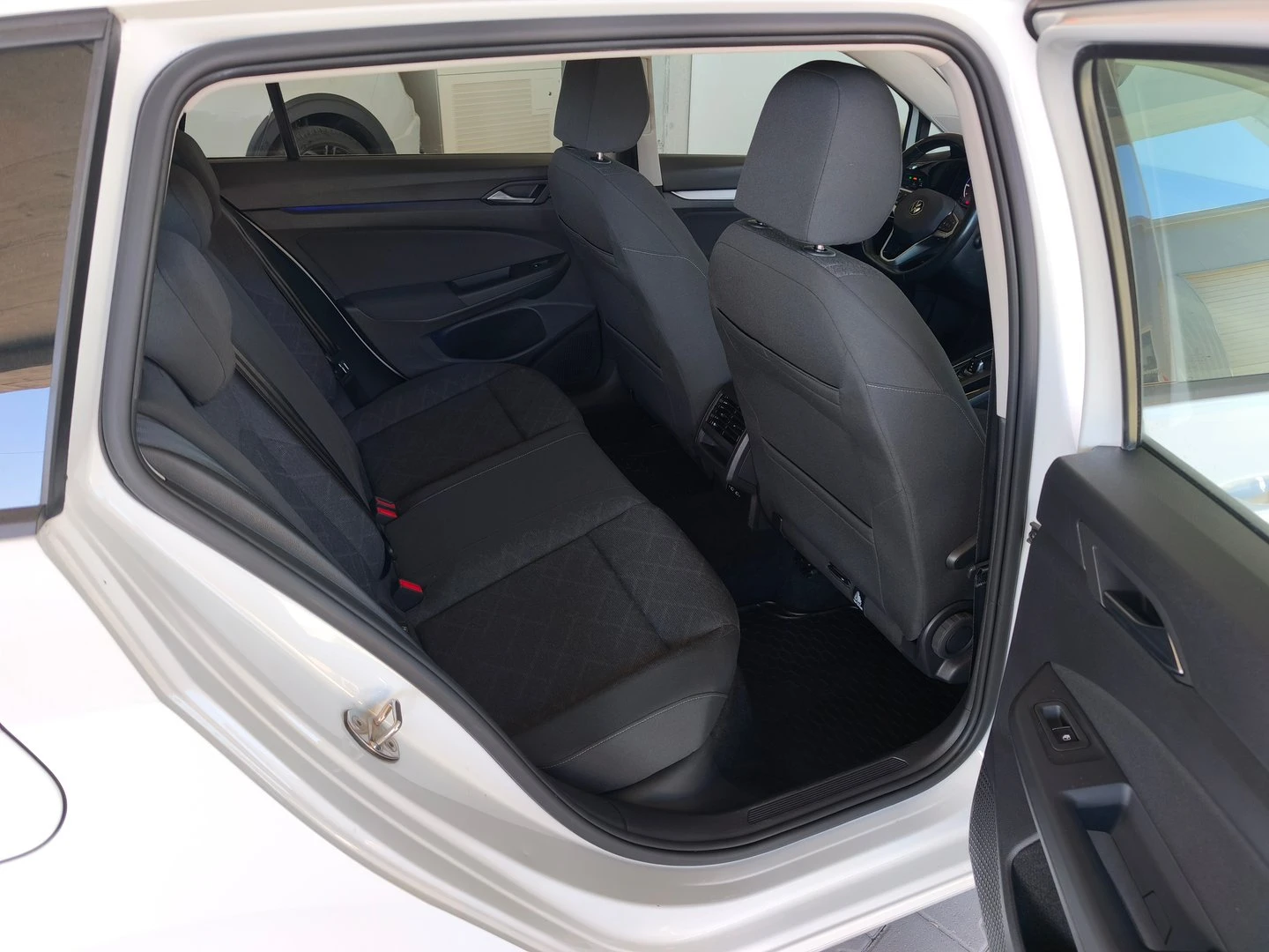 VW Golf Variant 8 Life 2.0 TDI SCR DSG | Mobile.bg � ����������� 8