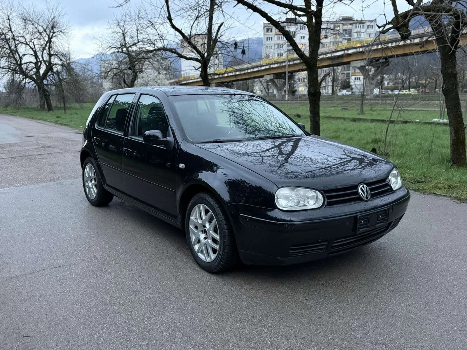 VW Golf, снимка 4 - Автомобили и джипове - 54244827