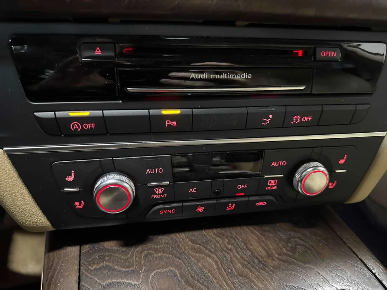 Audi A7 * 3.0 Premium * CARFAX * ЦЕНА ДО БГ, снимка 11 - Автомобили и джипове - 54256456