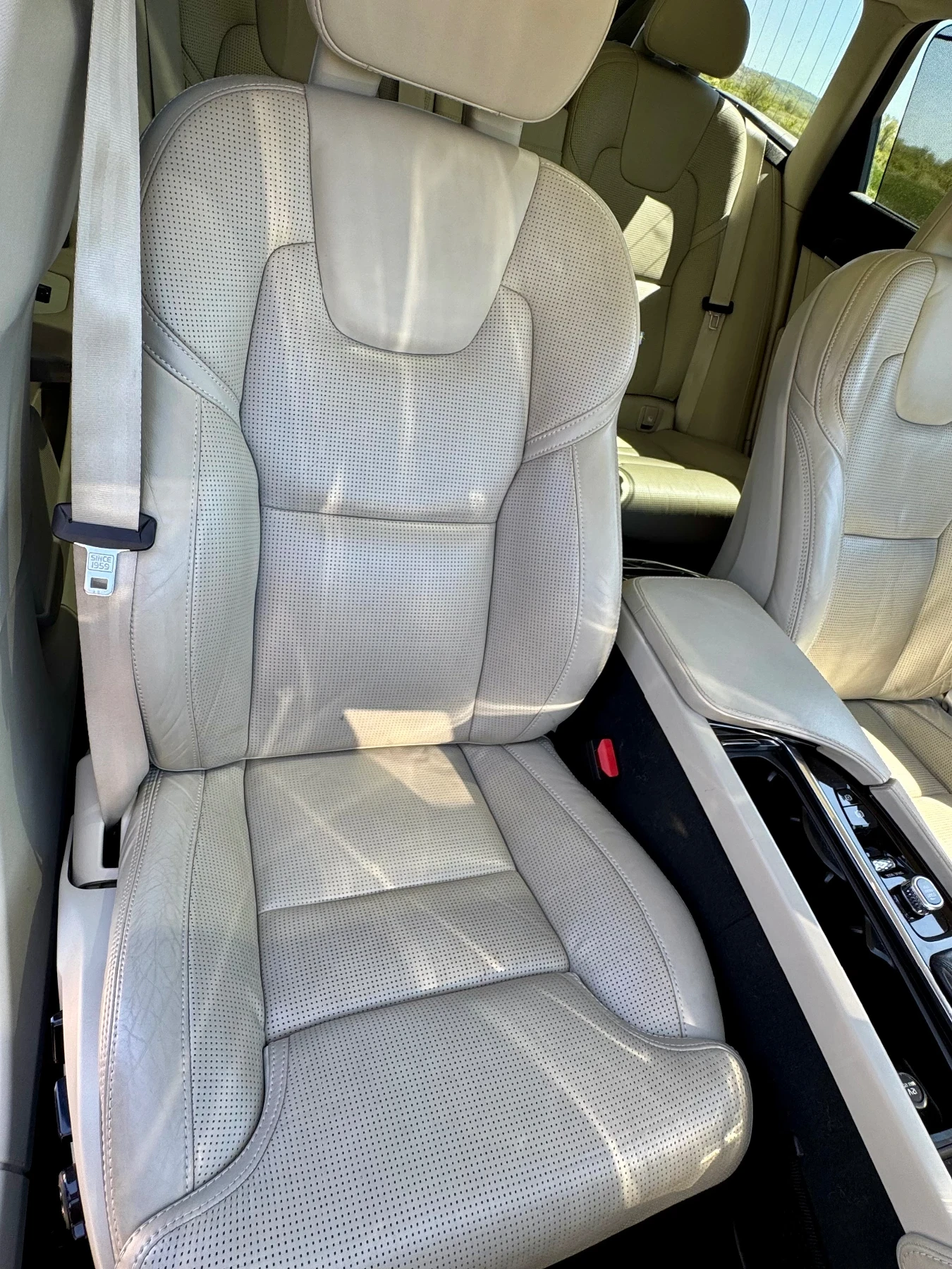 Volvo V90 Cross Country D5 235, снимка 11 - Автомобили и джипове - 54320554