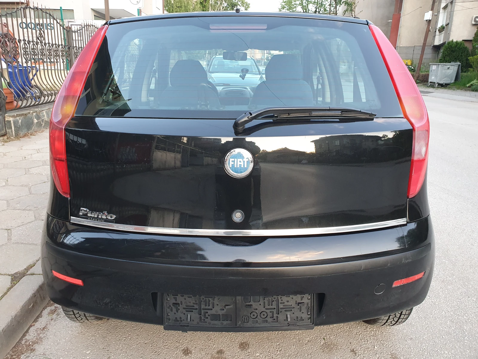 Fiat Punto 1.2i КЛИМАТИК!, снимка 4 - Автомобили и джипове - 54422109