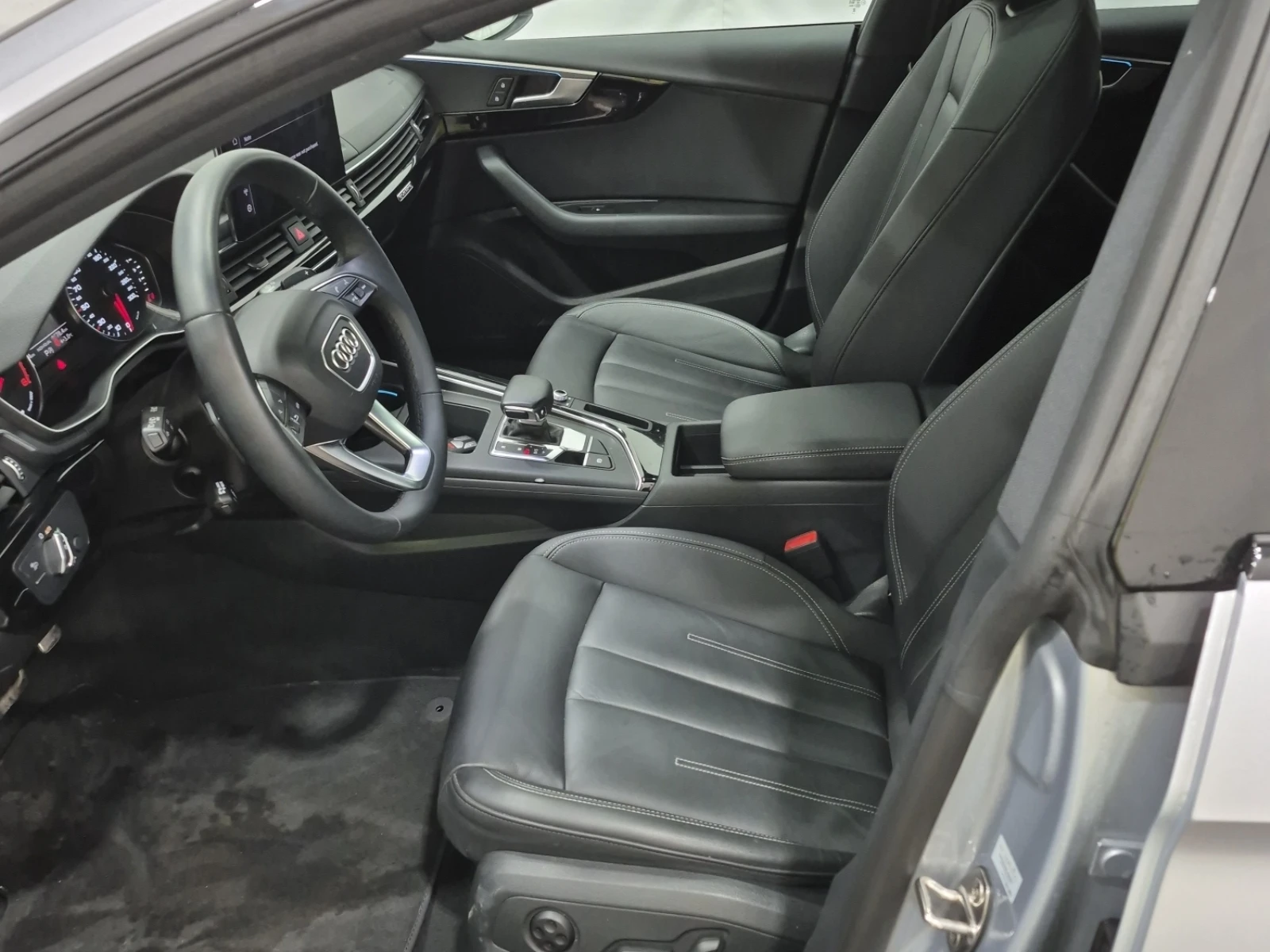 Audi A5 Sportback Komfort 45 TFSI quattro, снимка 10 - Автомобили и джипове - 54484753