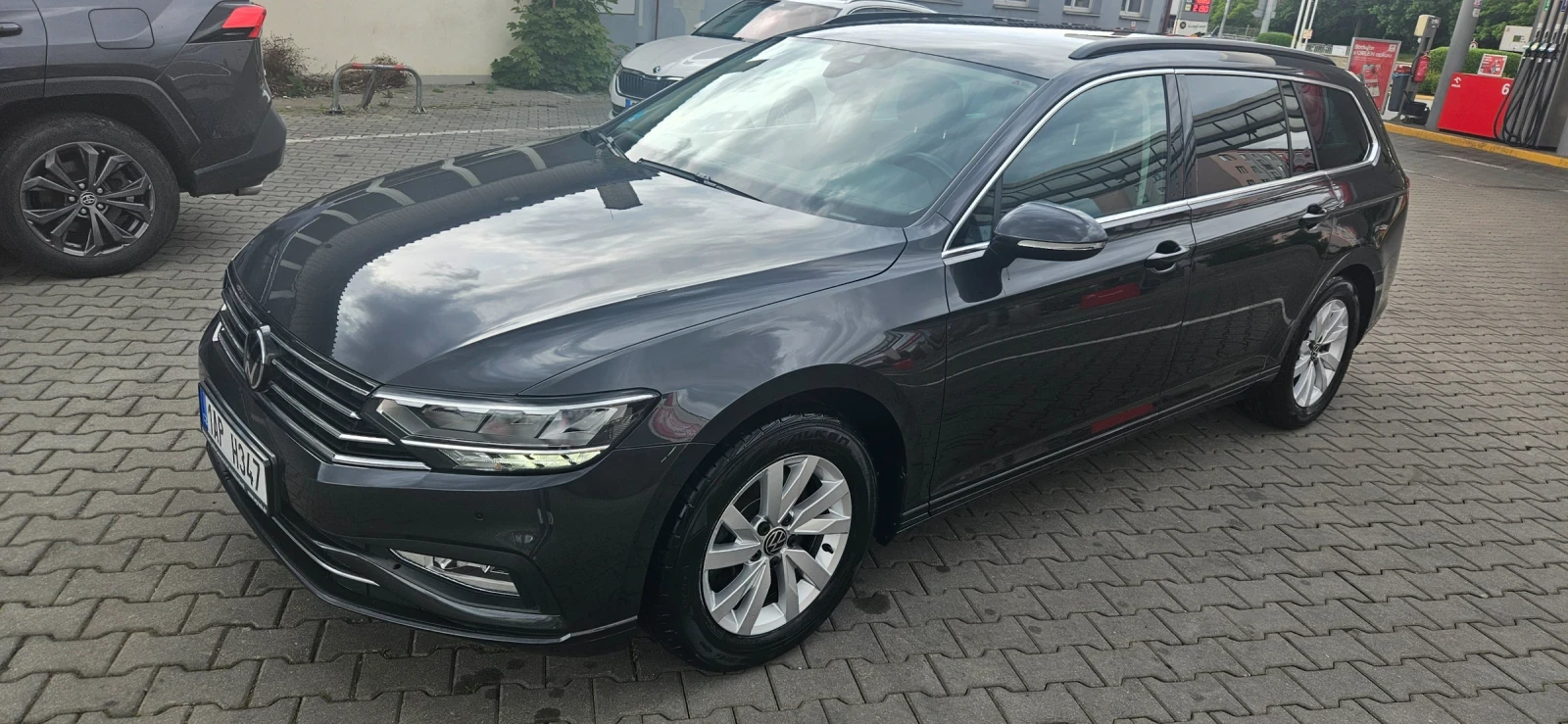 VW Passat