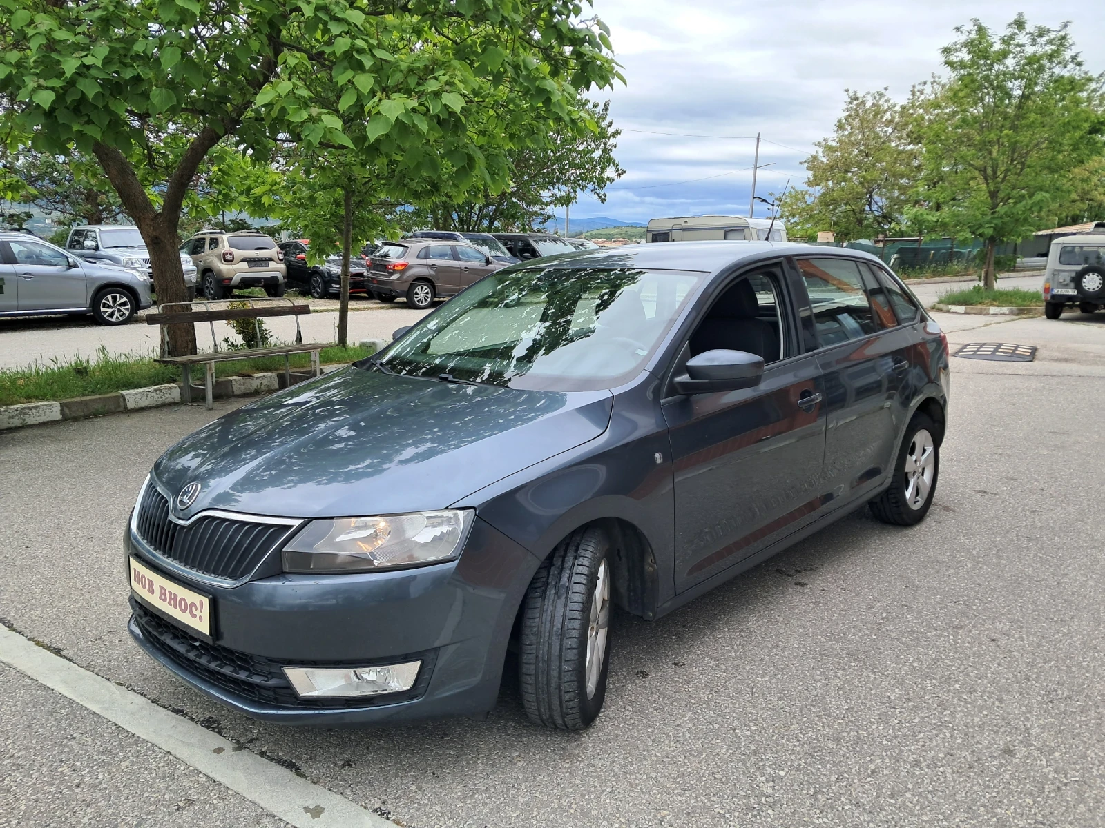 Skoda Rapid 1.6TDI 90 ks, снимка 2 - Автомобили и джипове - 54588443