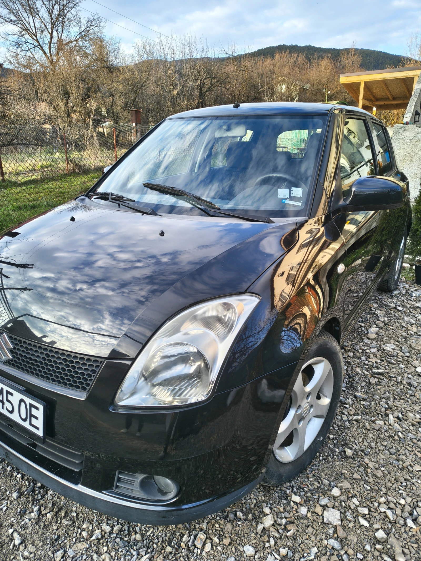 Suzuki Swift, снимка 2 - Автомобили и джипове - 54735301