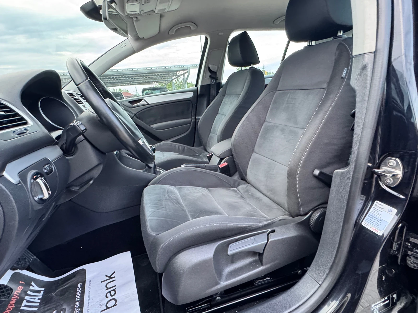 VW Golf 1.4TSI ИТАЛИЯ, снимка 6 - Автомобили и джипове - 54773056