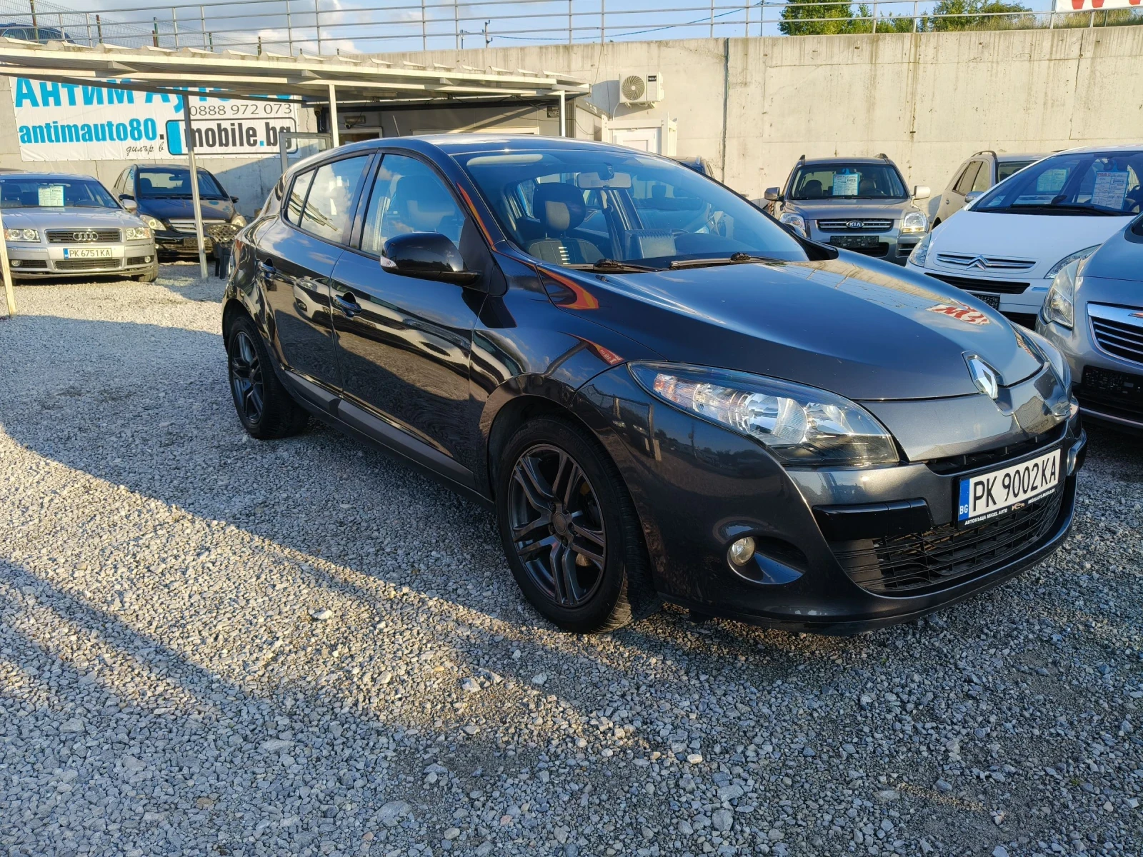 Renault Megane 1.5dci TOP, снимка 2 - Автомобили и джипове - 55193049