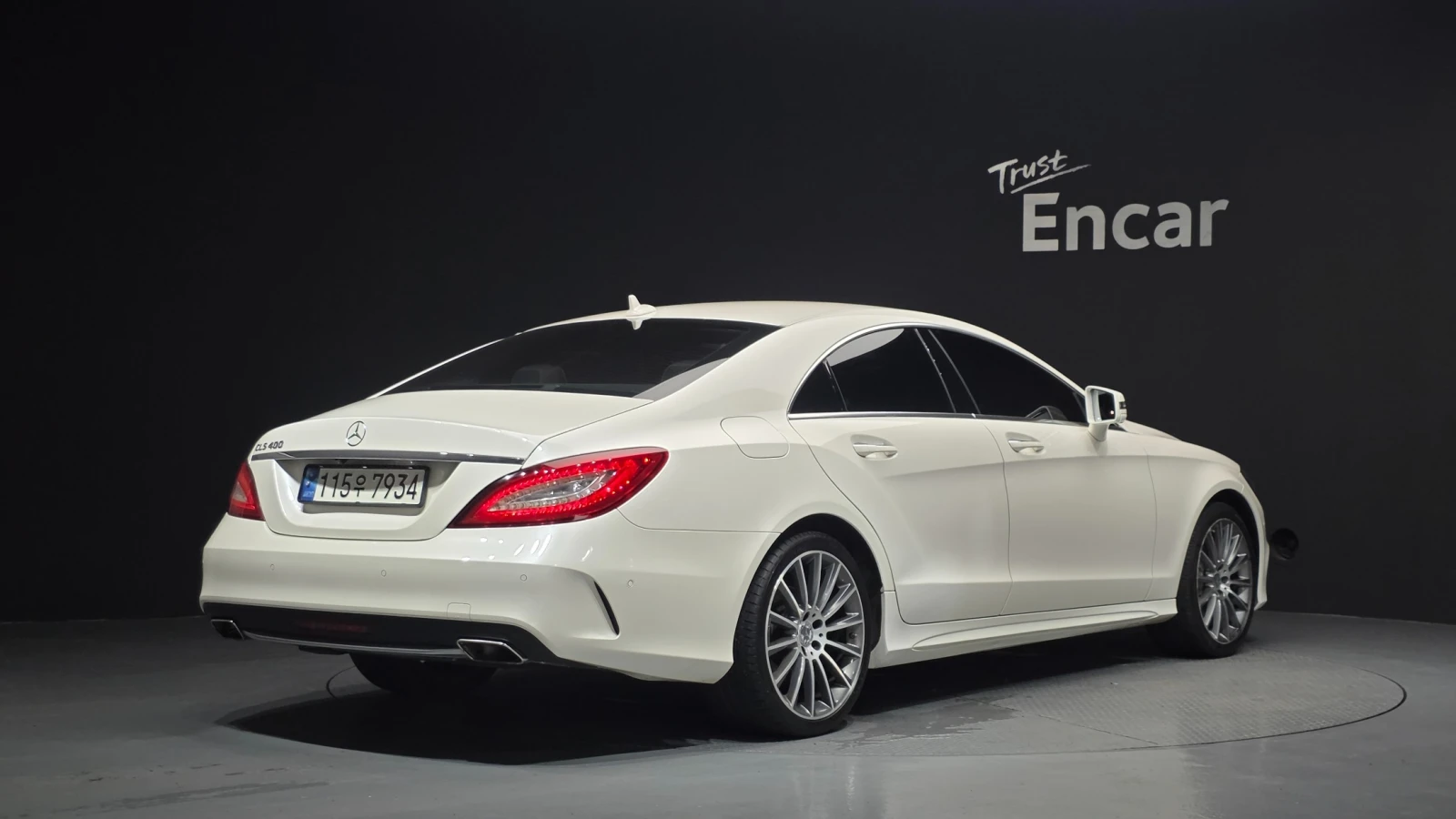 Mercedes-Benz CLS 400, снимка 2 - Автомобили и джипове - 55414772