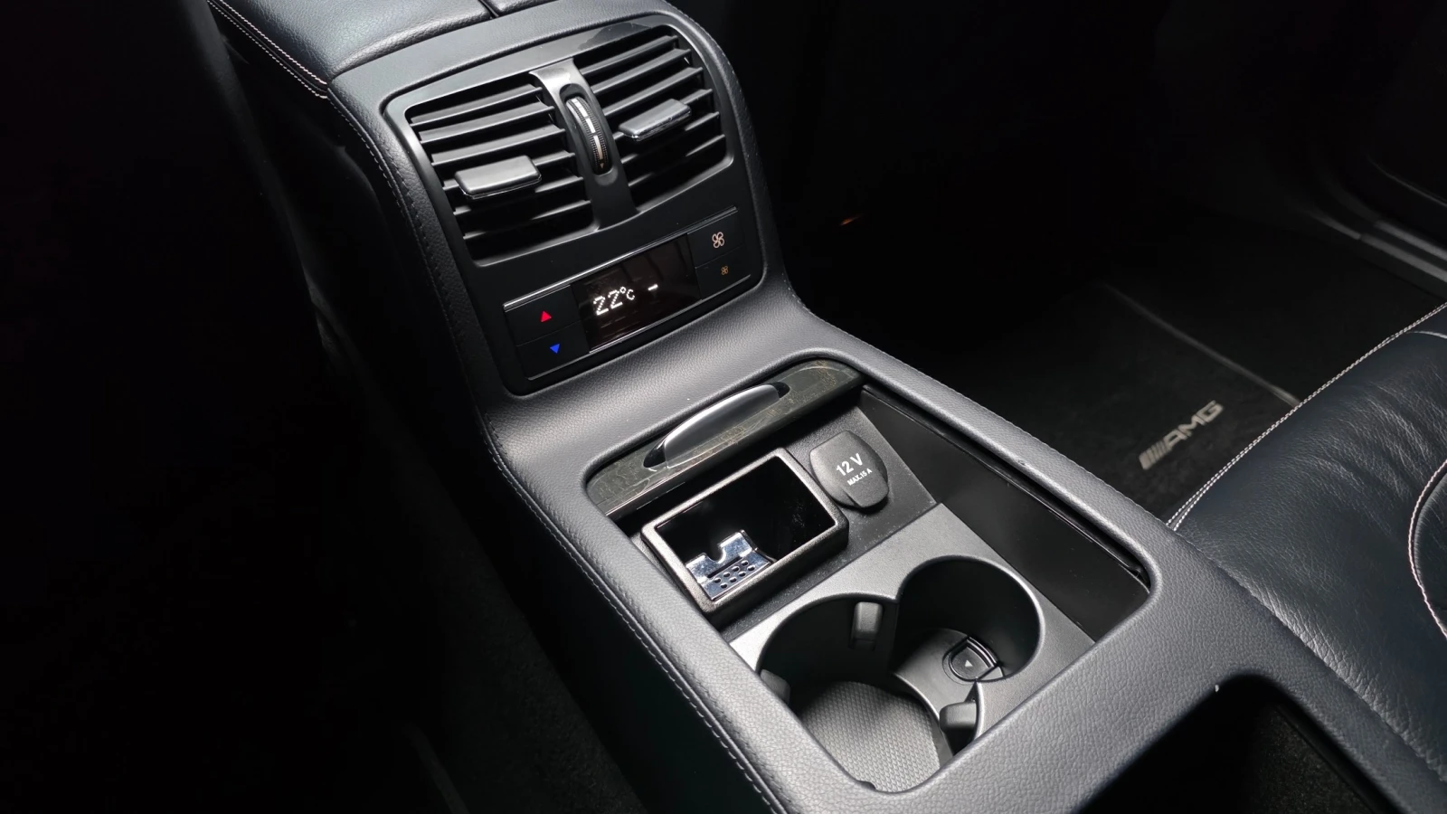 Mercedes-Benz CLS 400, снимка 8 - Автомобили и джипове - 55414772