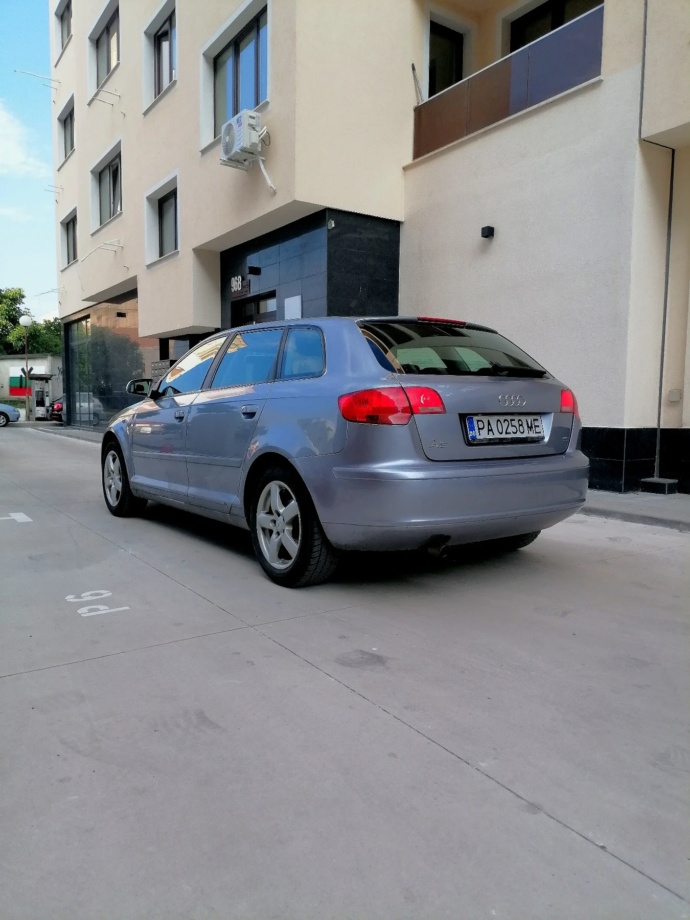 Audi A3 Sportback , снимка 4 - Автомобили и джипове - 55493658