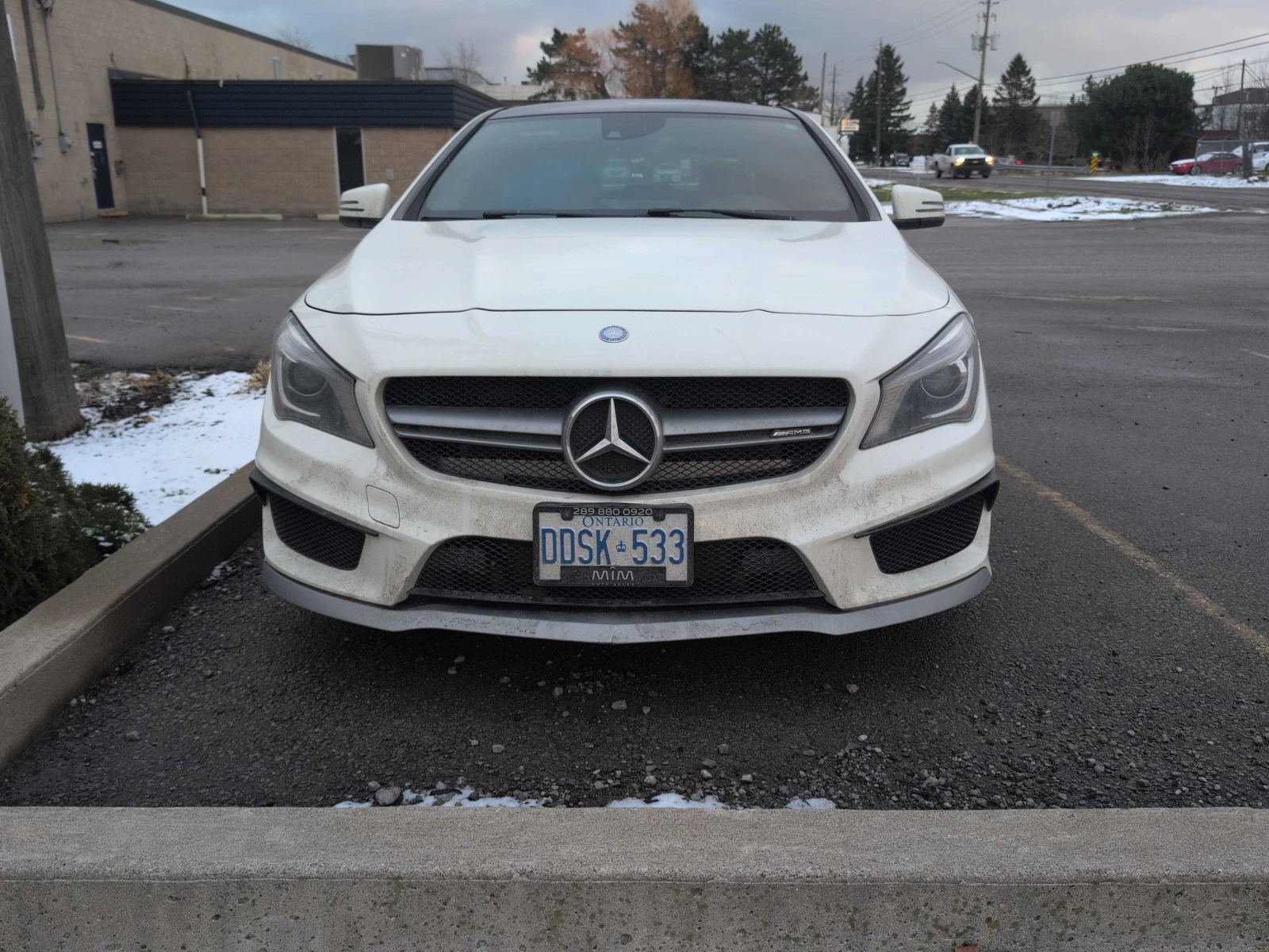 Mercedes-Benz CLA 45 AMG 4MATIC * CARPLAY* ПАНОРАМА* ПОДГРЕВИ* , снимка 2 - Автомобили и джипове - 56056489
