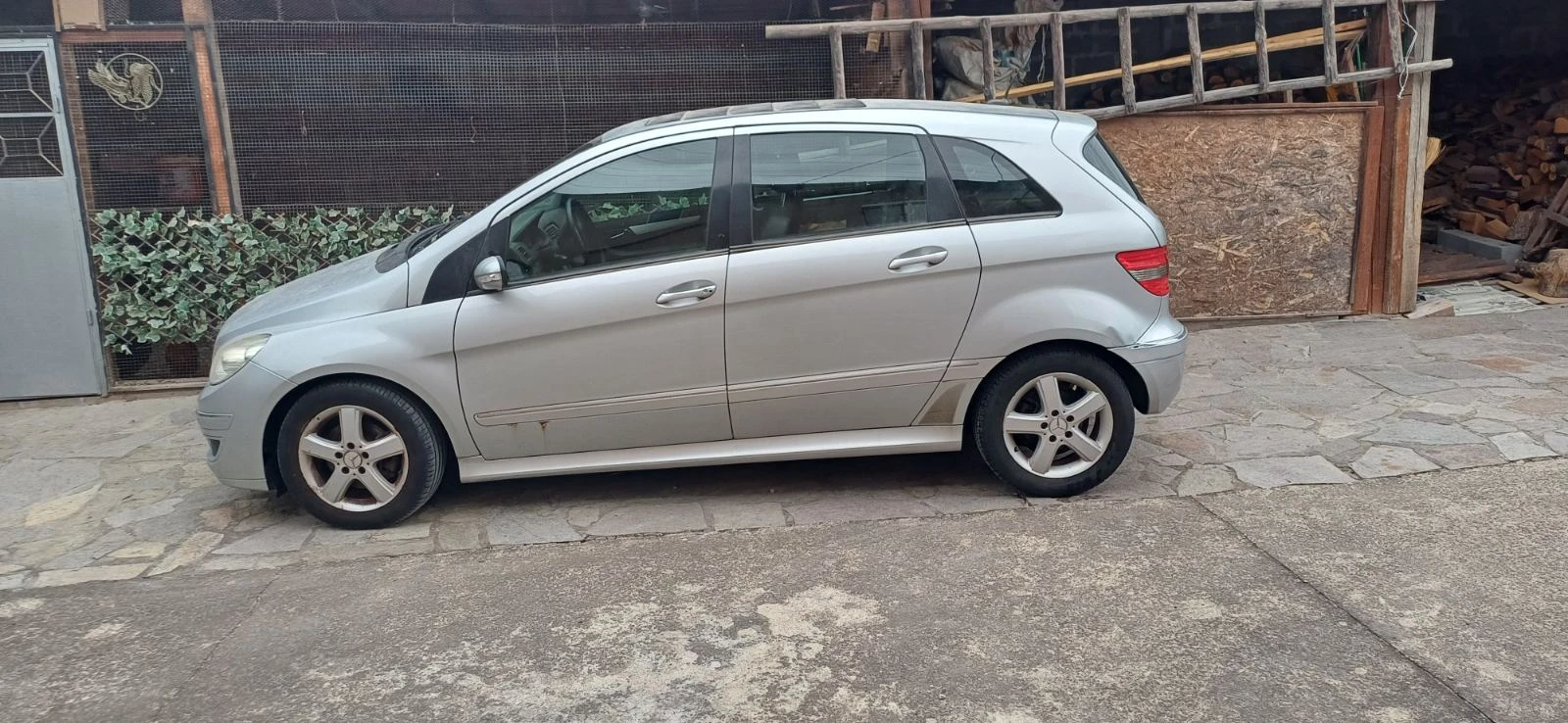 Mercedes-Benz B 200, снимка 2 - Автомобили и джипове - 56232995