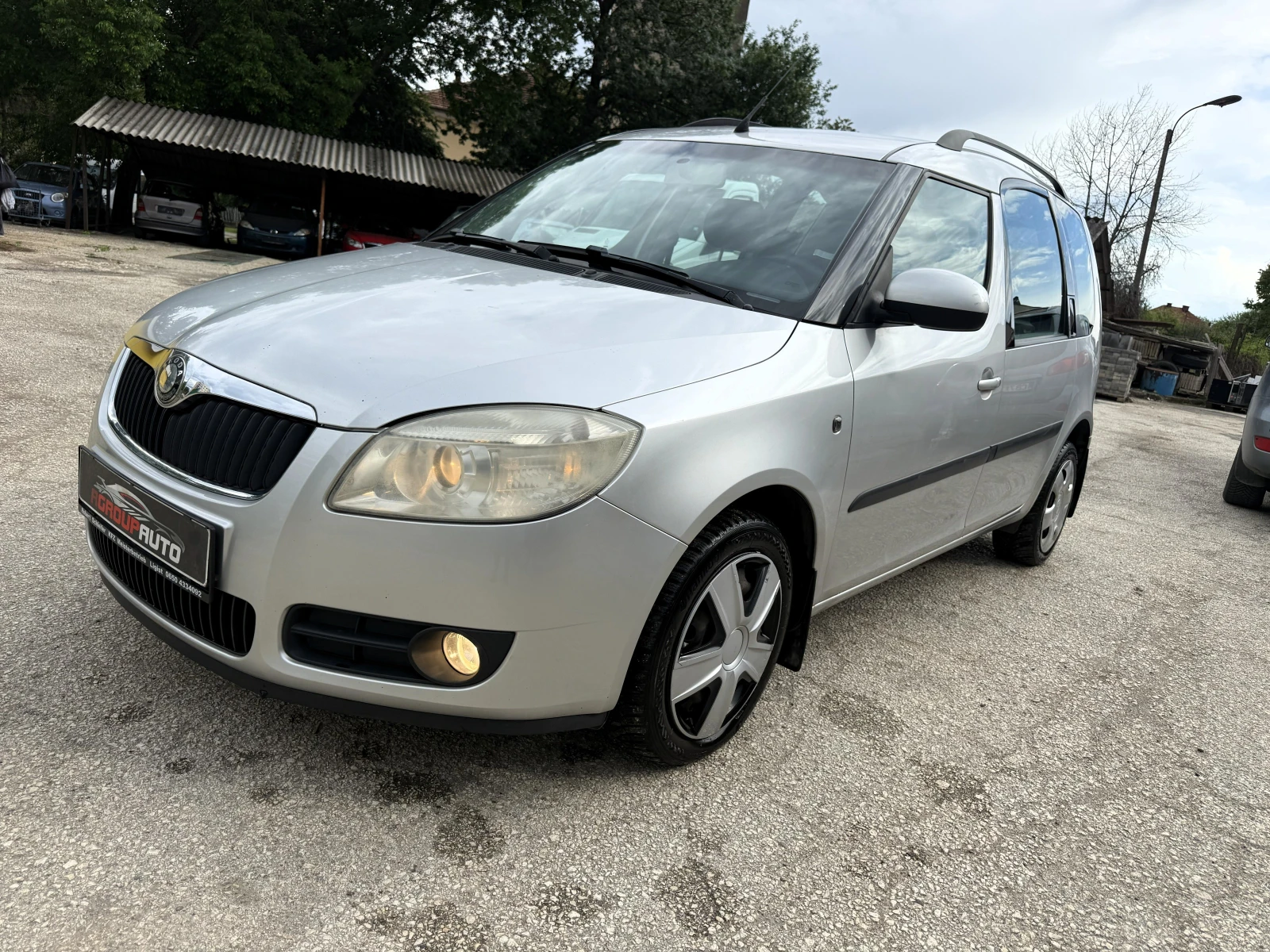 Skoda Roomster 1.2 HTP 12V 70 �.�. | Mobile.bg � ����������� 2