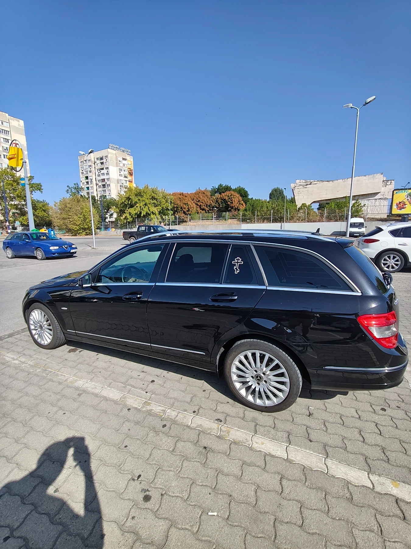 Mercedes-Benz C 220 Avantgarde , снимка 4 - Автомобили и джипове - 56573003