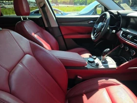 Alfa Romeo Stelvio, снимка 12