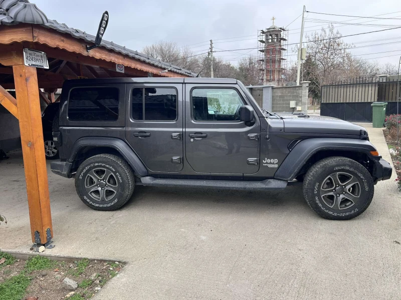 Jeep Wrangler, снимка 3 - Автомобили и джипове - 48457334