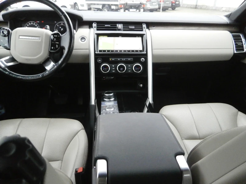 Land Rover Discovery 2.0TDI/4x4/6+ 1 места/HSE, снимка 11 - Автомобили и джипове - 49740967