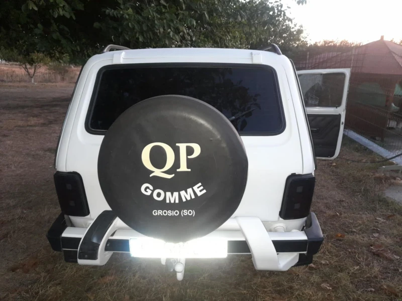 Lada Niva, снимка 5 - Автомобили и джипове - 52160217