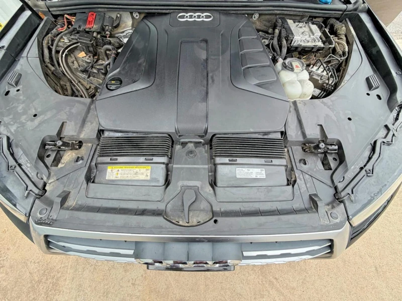 Audi Q7, снимка 7 - Автомобили и джипове - 53223333