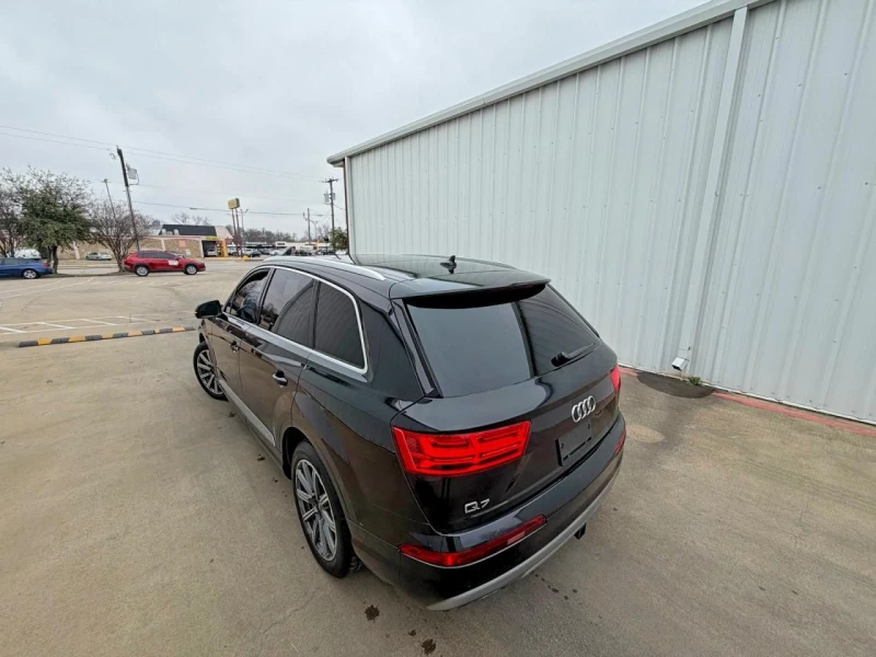 Audi Q7, снимка 3 - Автомобили и джипове - 53223333