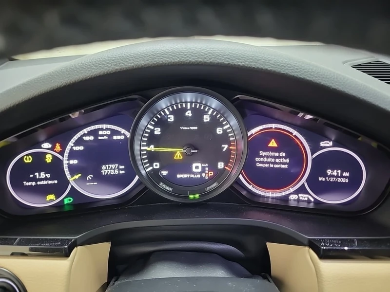 Porsche Cayenne * E HYBRID * CARFAX * БЕЗ ПЪРВОНАЧАЛНА ВНОСКА, снимка 10 - Автомобили и джипове - 53269312