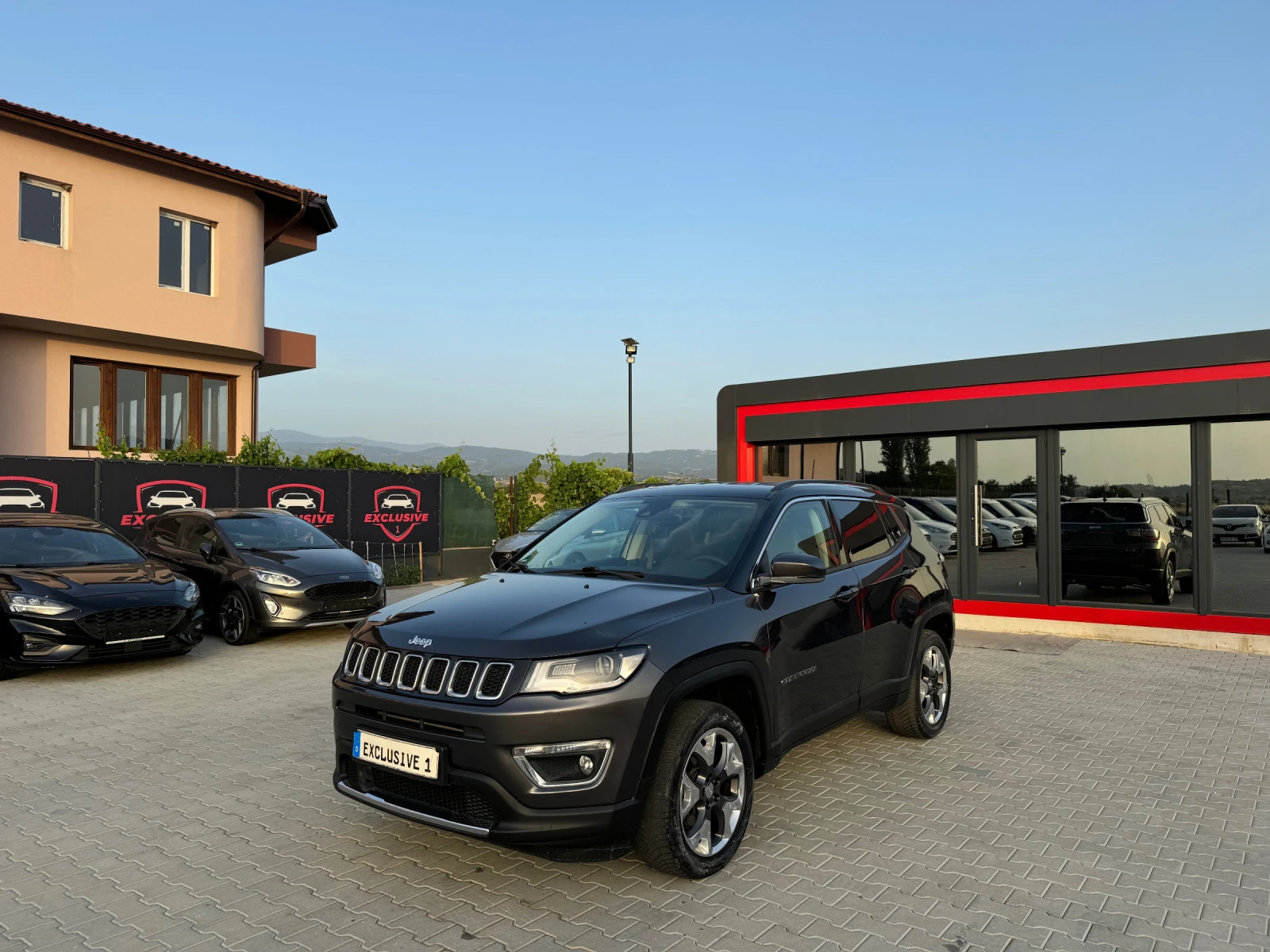 Jeep Compass LIMITED AVTOMAT 4x4 FULL EKSTRA - [1] 