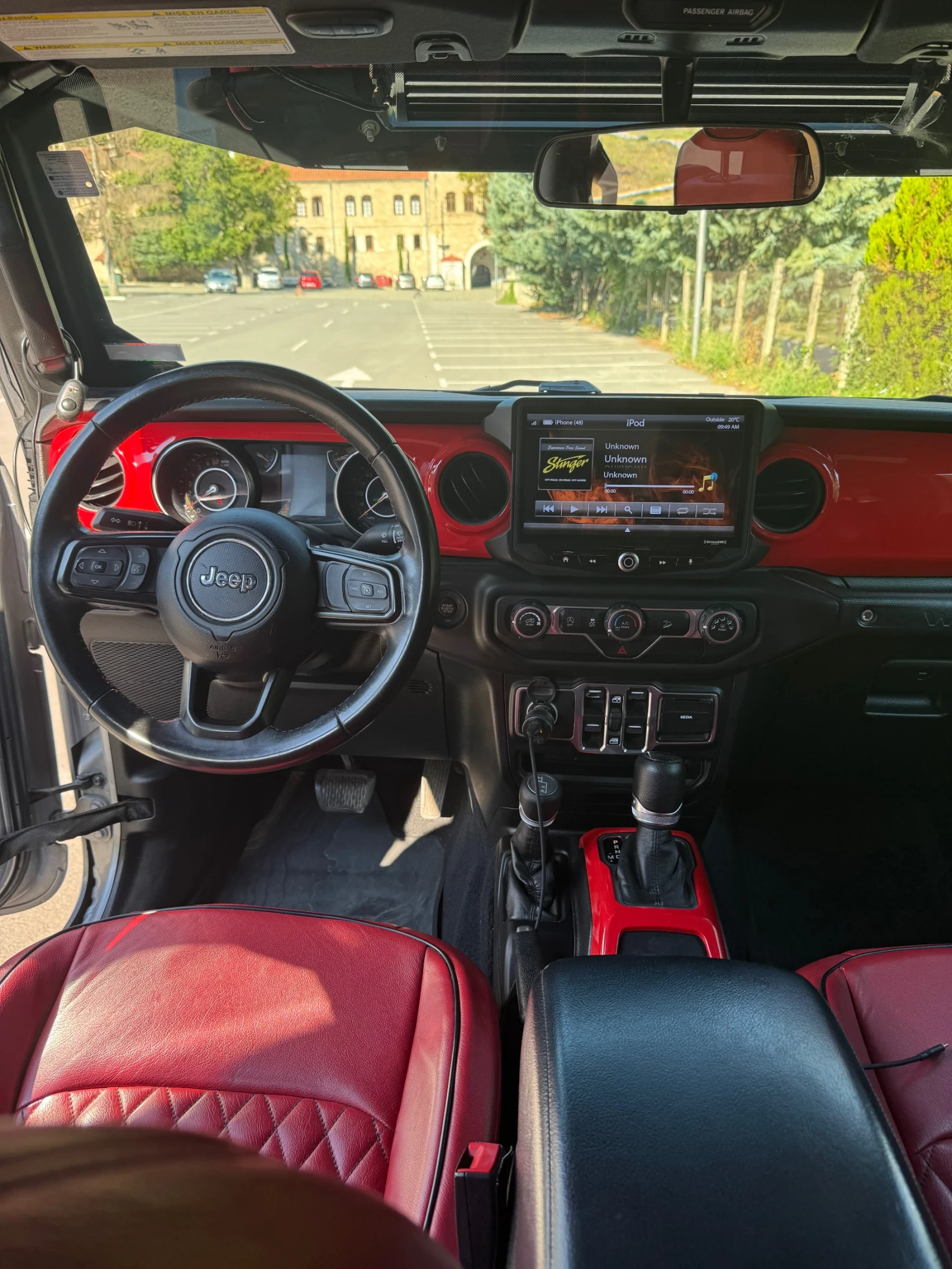 Jeep Wrangler Unlimited Sport - изображение 10