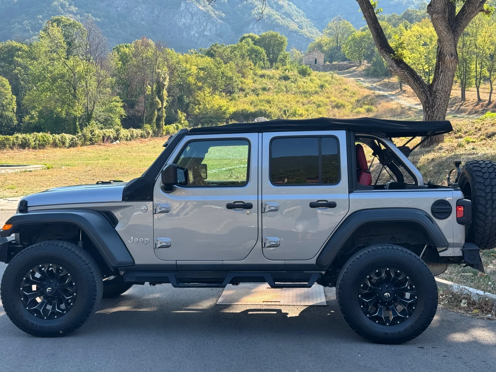 Jeep Wrangler Unlimited Sport - изображение 7
