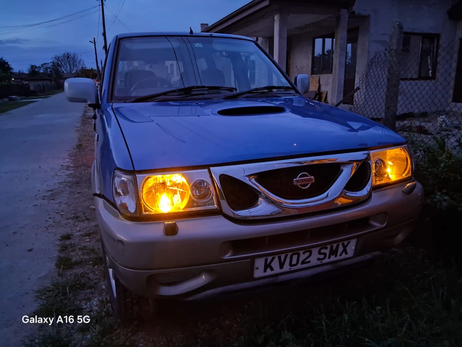 Nissan Terrano  - изображение 6