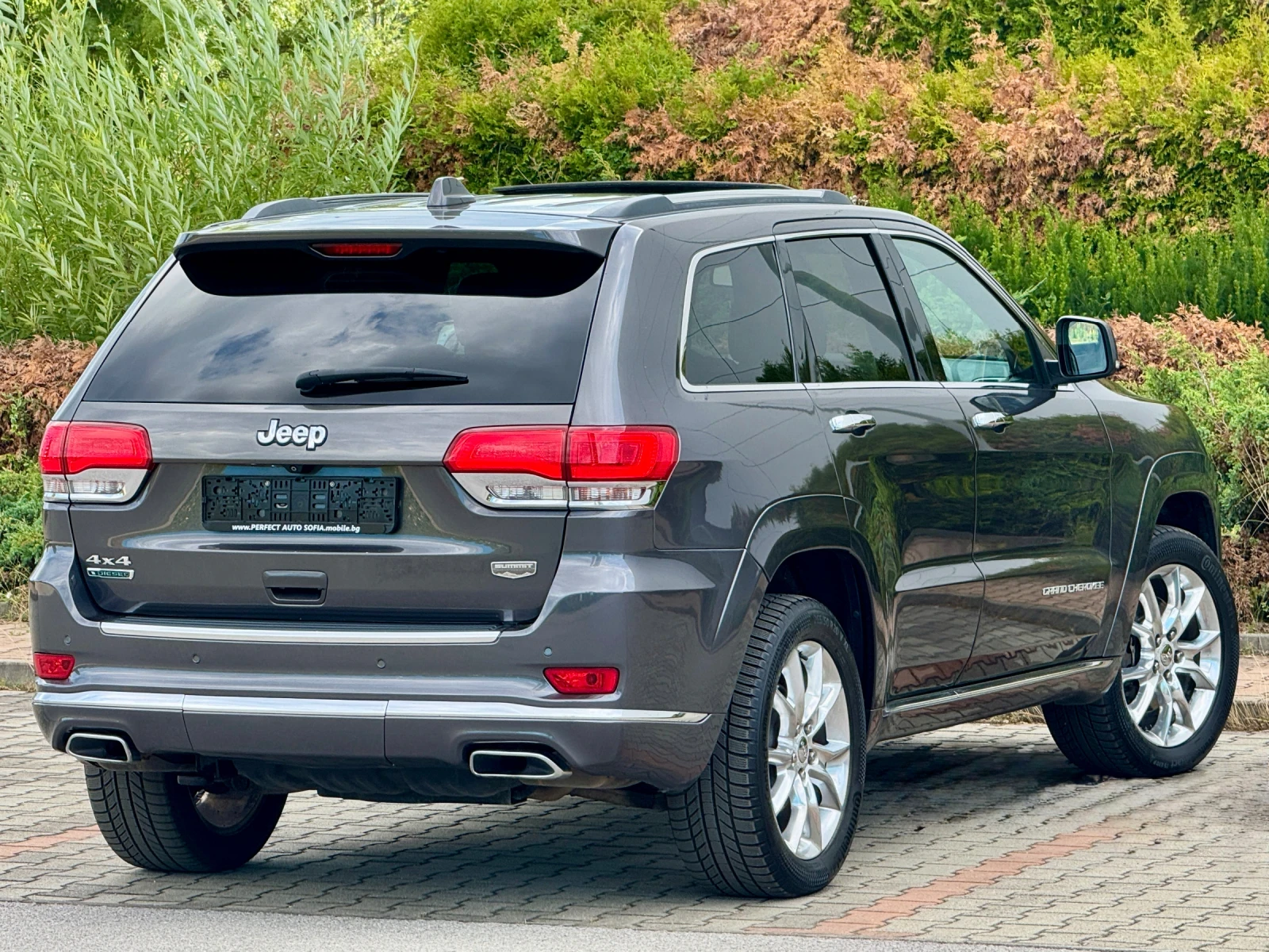 Jeep Grand cherokee SUMMIT-KEYLESS-ПОДГРЕВ-ПАНОРАМA-УНИКАТ-187Х.КМ - изображение 5