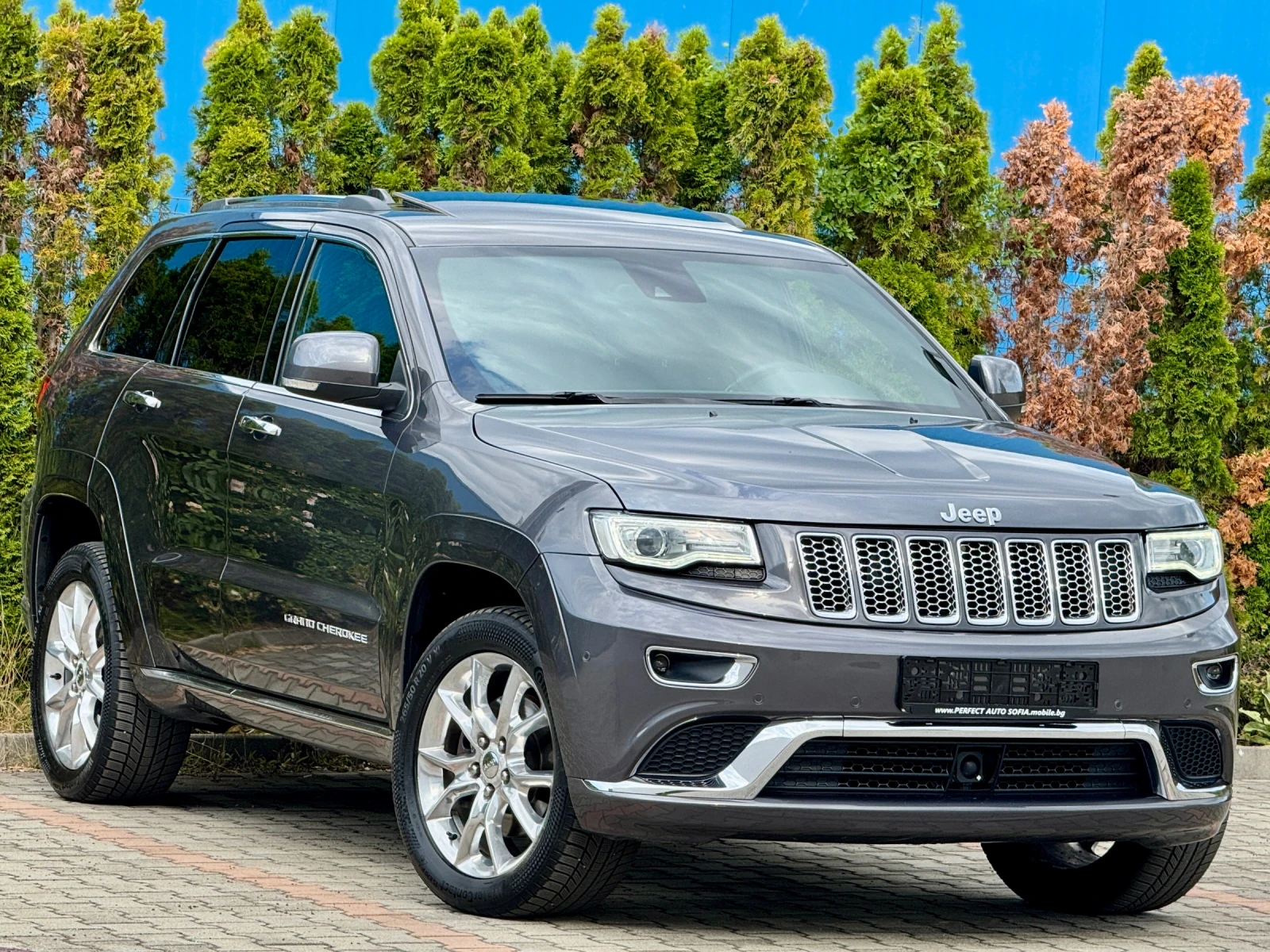 Jeep Grand cherokee SUMMIT-KEYLESS-ПОДГРЕВ-ПАНОРАМA-УНИКАТ-187Х.КМ - изображение 6