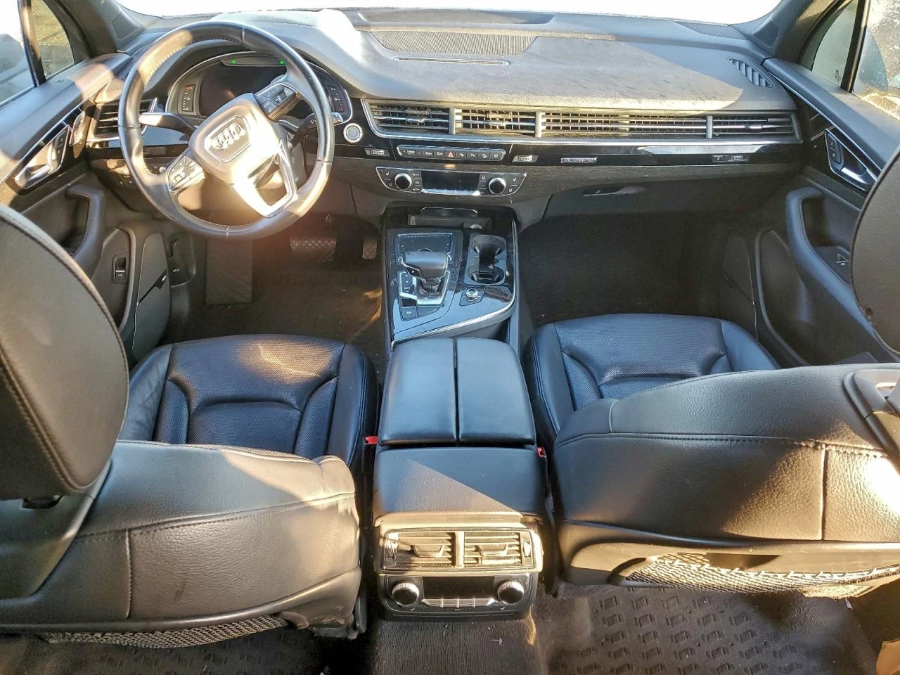 Audi Q7 PRESTIGE, снимка 3 - Автомобили и джипове - 54832973