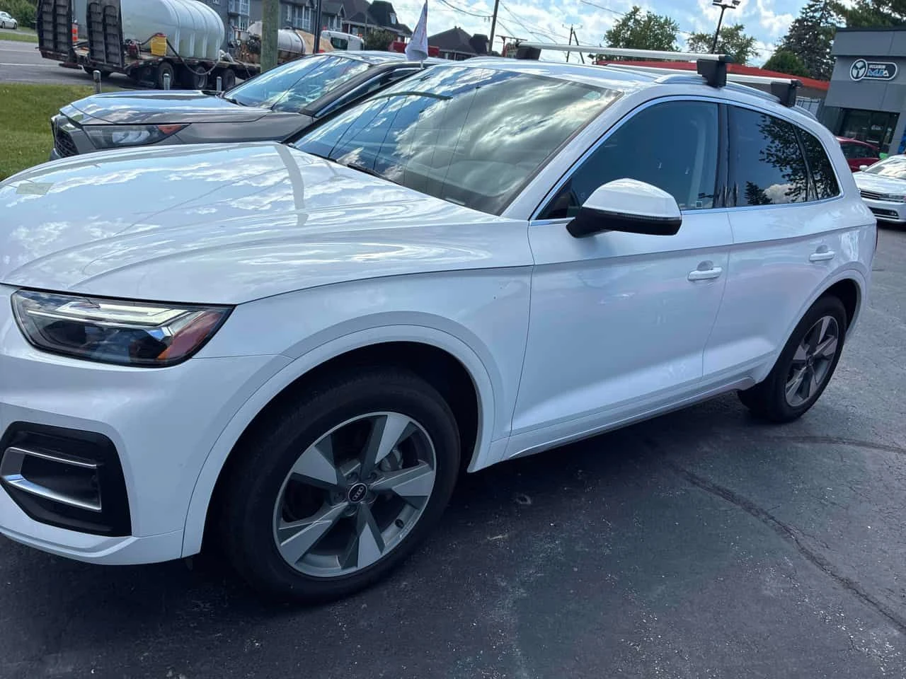 Audi Q5 * Komfort * CARFAX * ЦЕНА ДО БГ, снимка 2 - Автомобили и джипове - 55433086