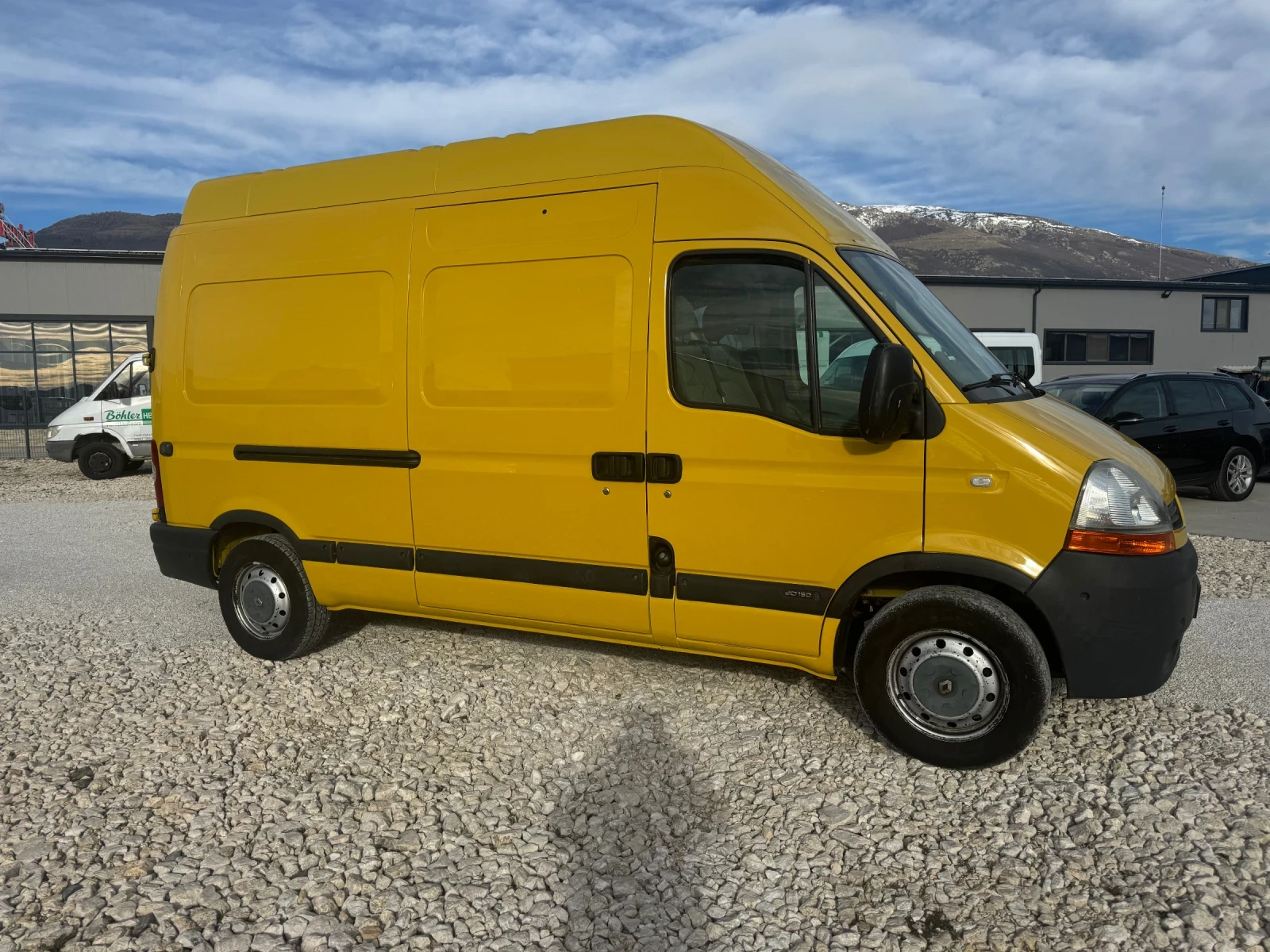 Renault Master 2.5 150ks - изображение 3