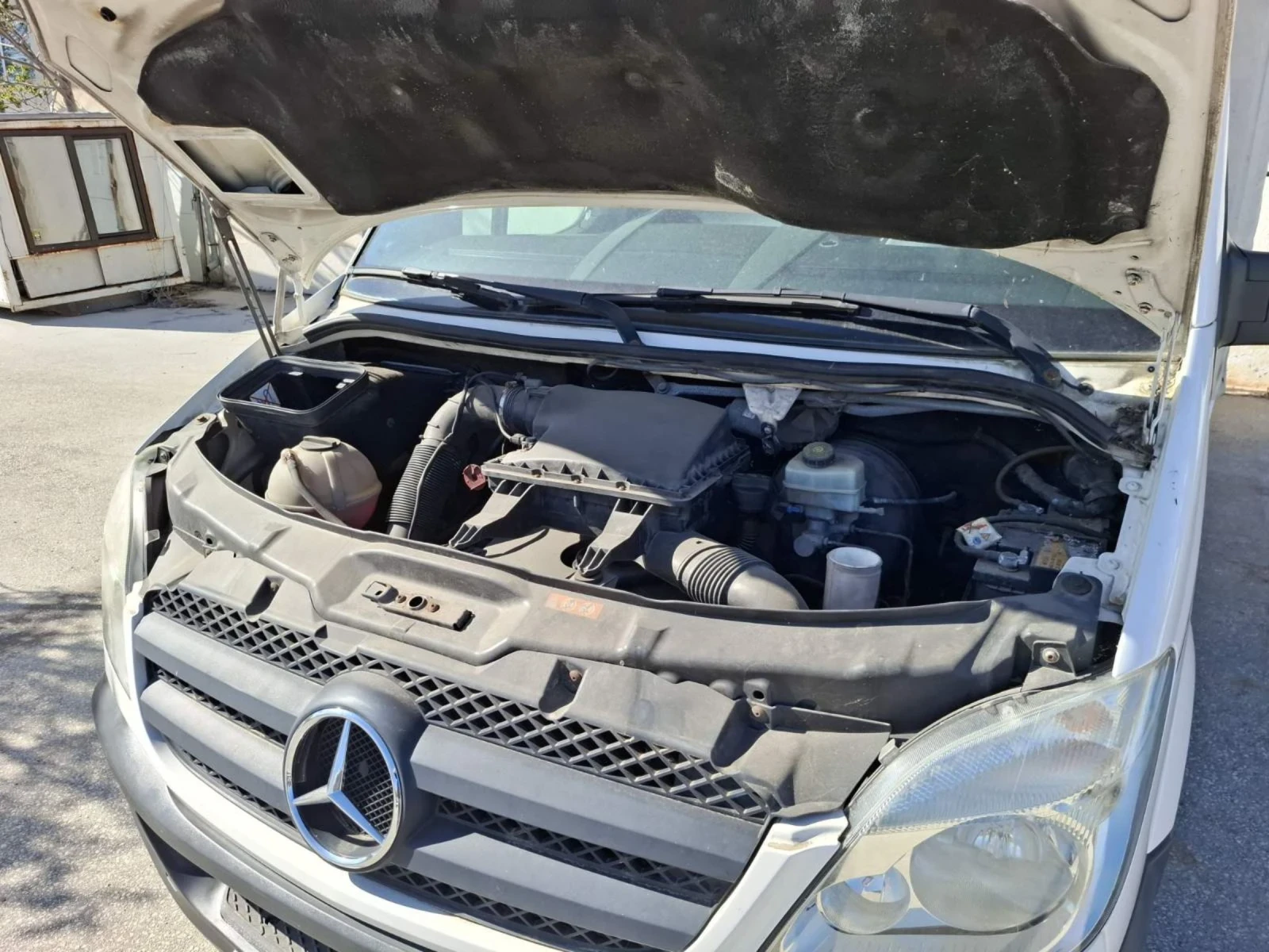 Mercedes-Benz Sprinter 313 130кс/възможност + падащ борд, снимка 7 - Бусове и автобуси - 54359904