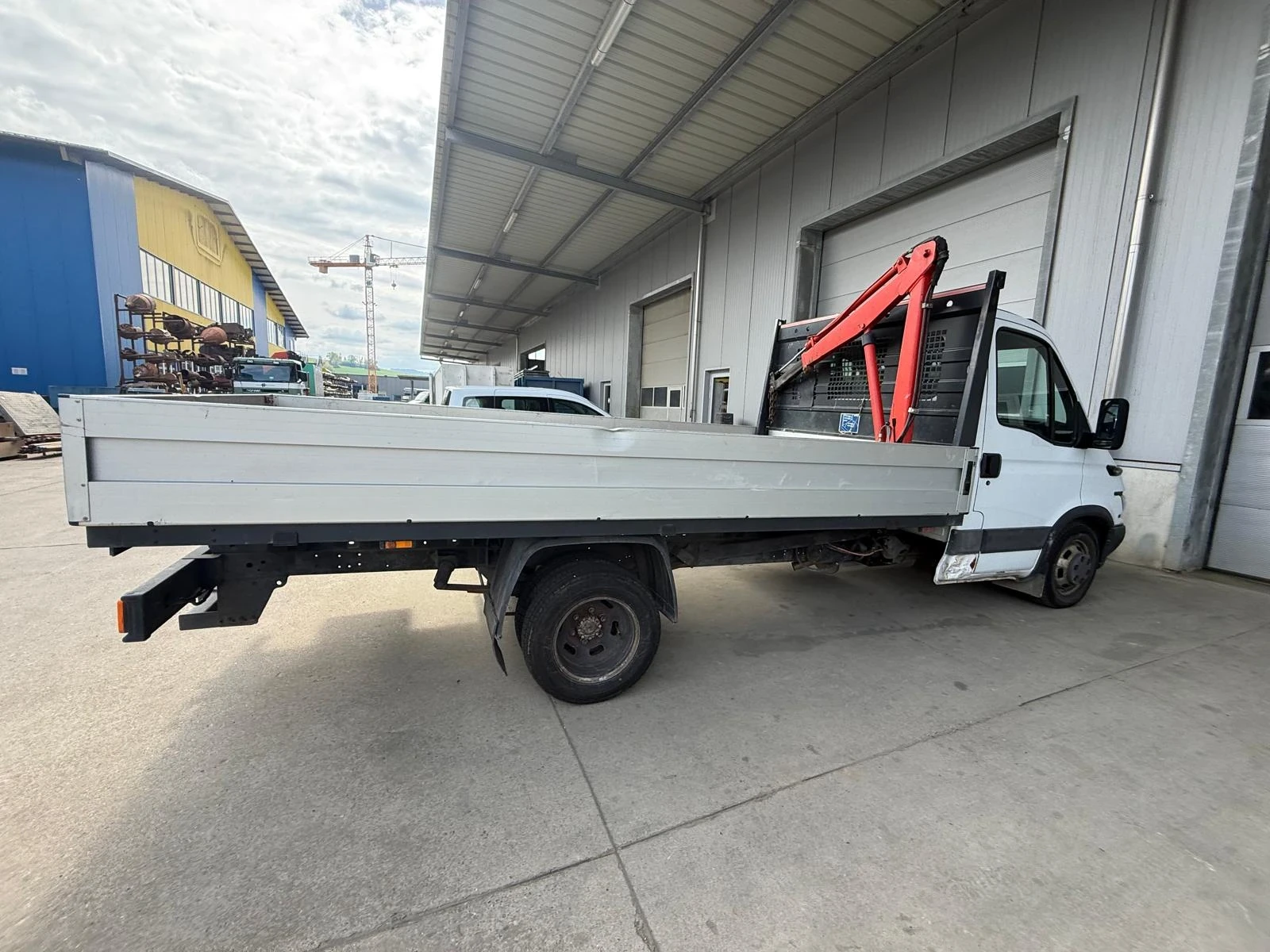 Iveco Daily 35c17* 4.20м.* КРАН* ШВЕЙЦАРИЯ* , снимка 4 - Бусове и автобуси - 54390206