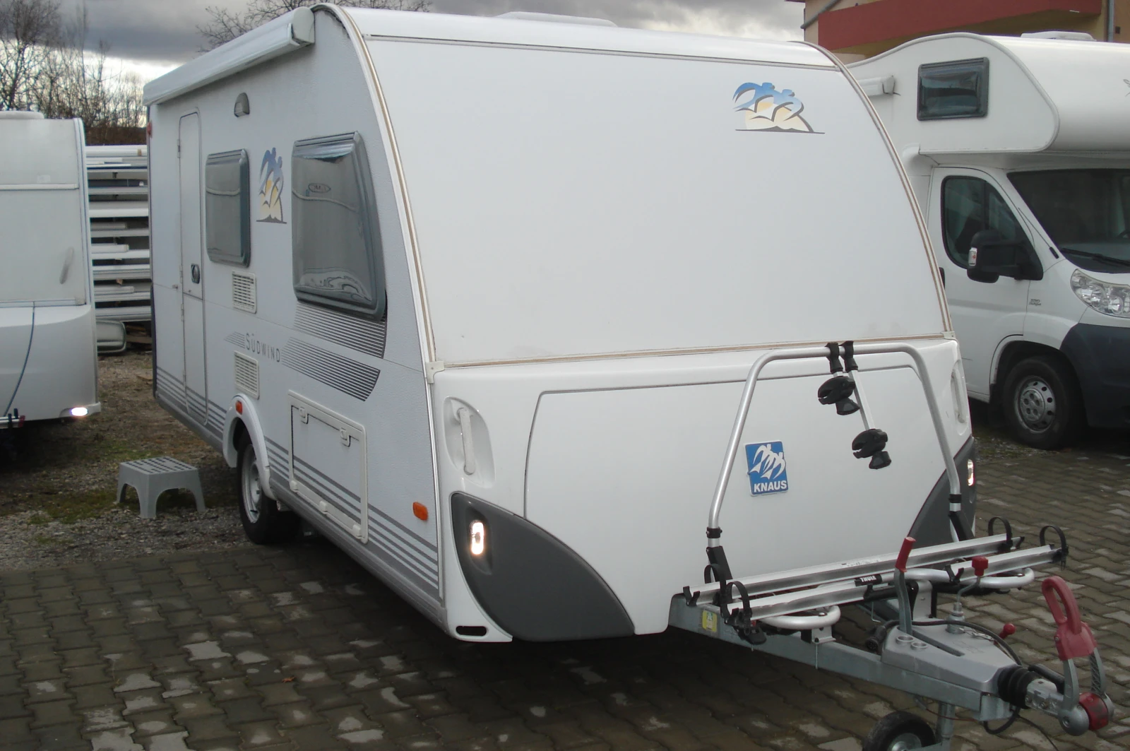 Каравана Knaus SUDWIND 450 - изображение 2
