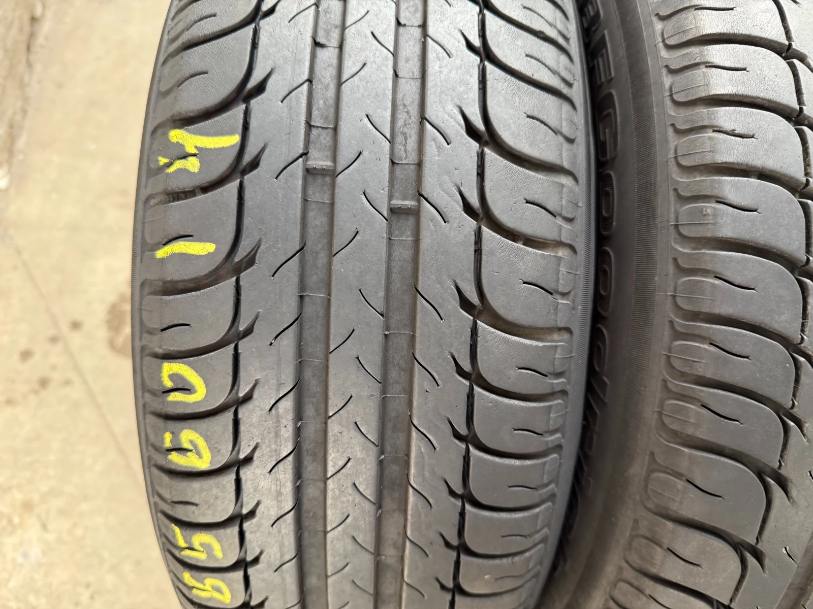 Гуми Летни 185/60R14, снимка 4 - Гуми и джанти - 53710573