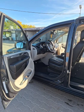 Lancia Voyager 2.8 kub. 174 k., снимка 15