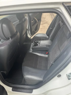 Toyota Avensis 2.0 124кс D-4D, снимка 11