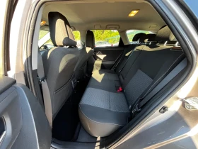 Toyota Auris 1.33i Sports Tourer, снимка 12